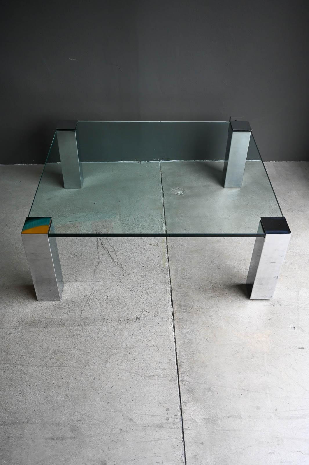 Chrome and Glass Coffee Table by Willy Rizzo for Cidue, Italy ca. 1970 In Good Condition For Sale In Costa Mesa, CA
