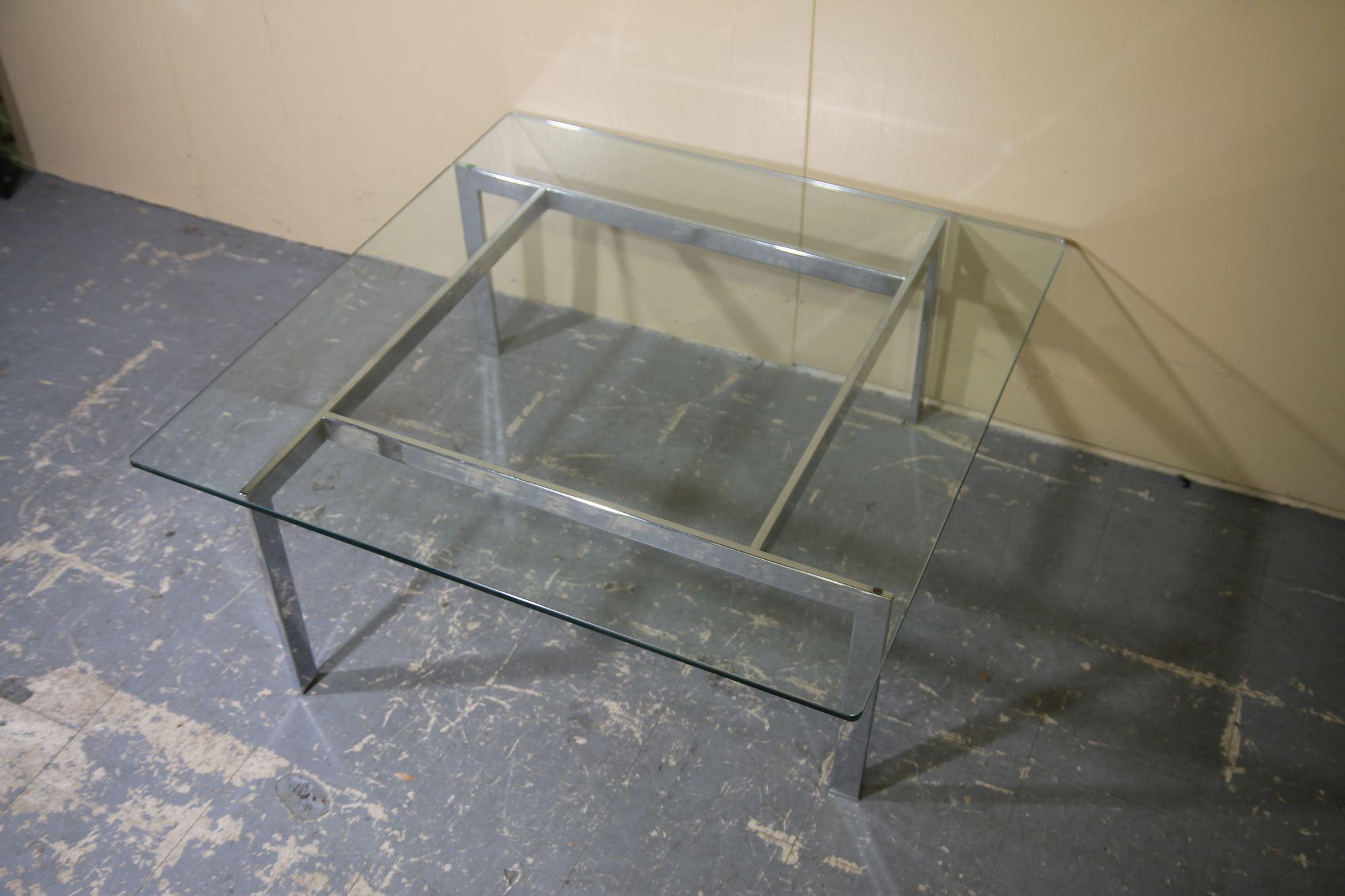 American Chrome and Glass Coffee table in the manner of Milo Baughman For Sale