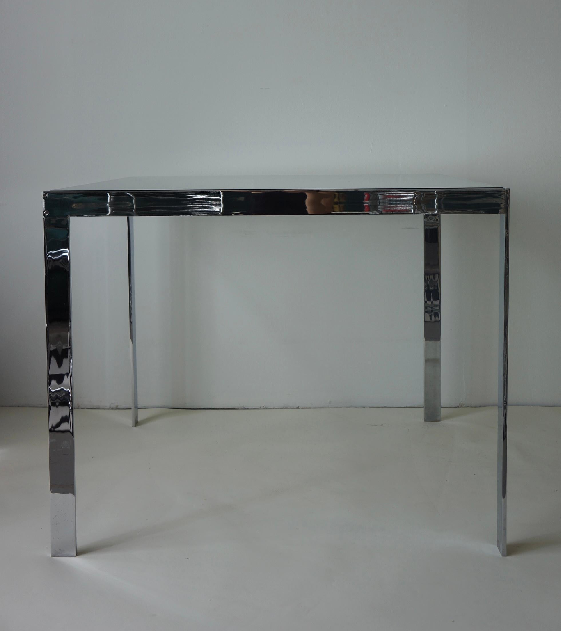Chrome and glass dining table  For Sale 2