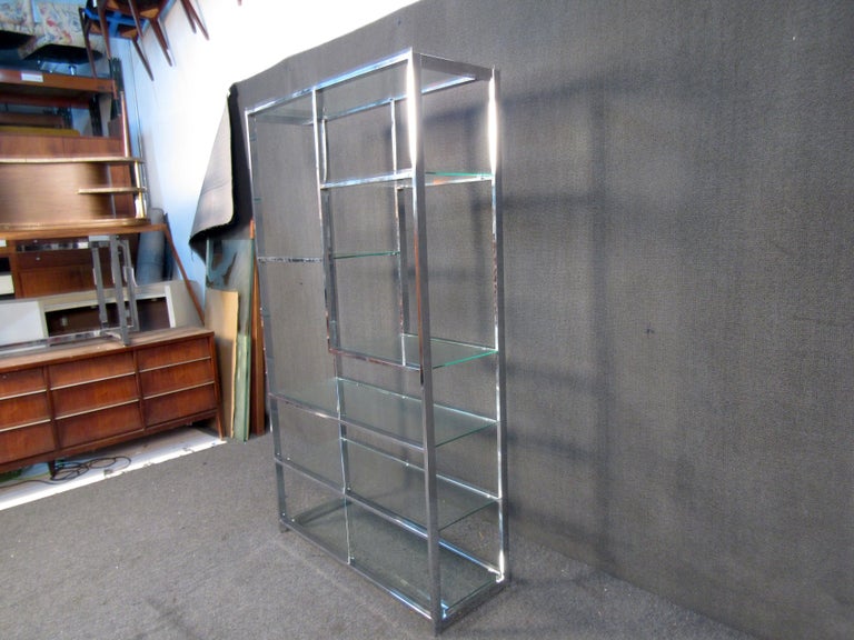 Chrome and Glass Etagere by Milo Baughman In Good Condition For Sale In Brooklyn, NY