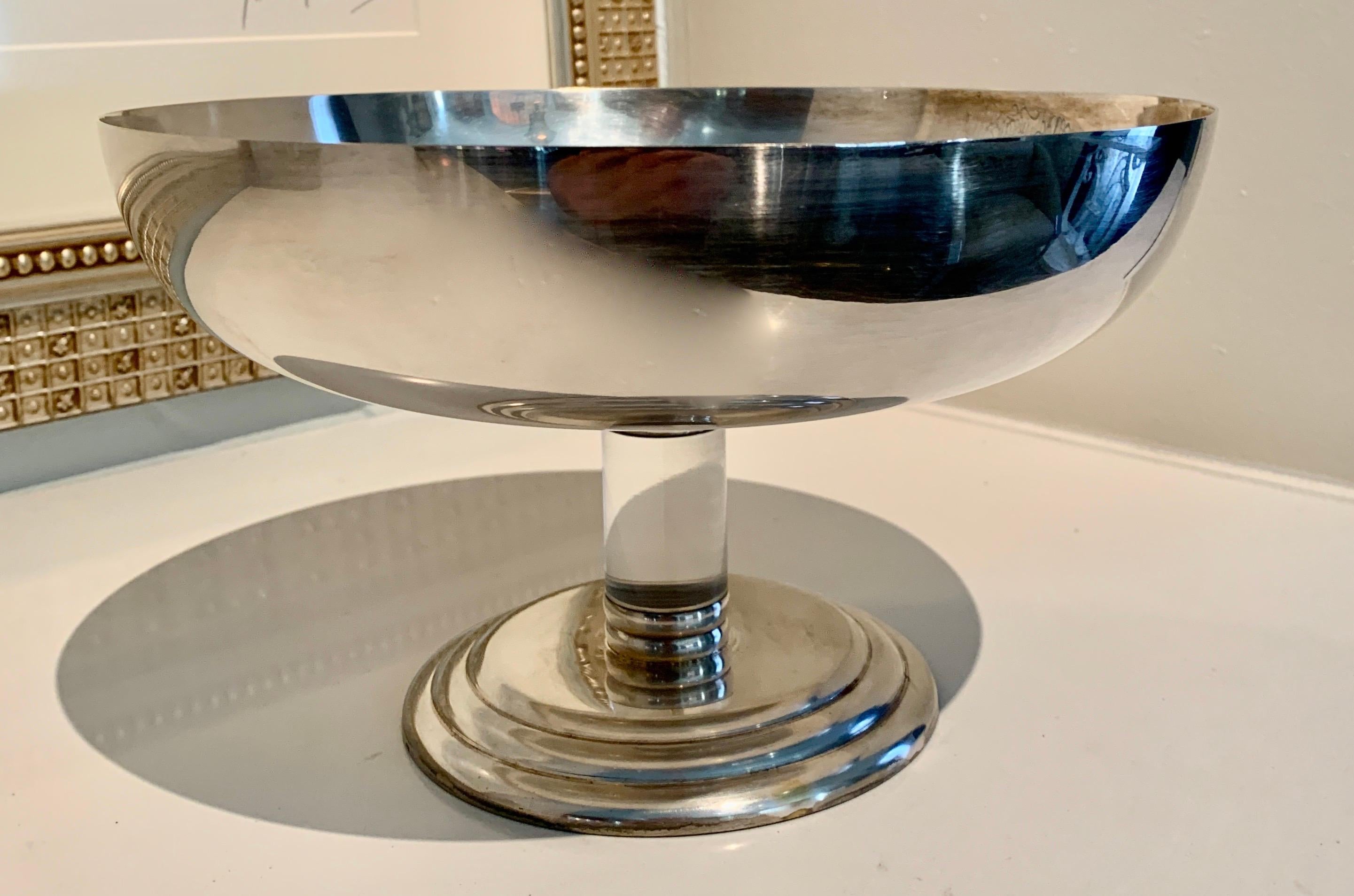 Chrome and Glass Footed Bowl In Good Condition In Los Angeles, CA
