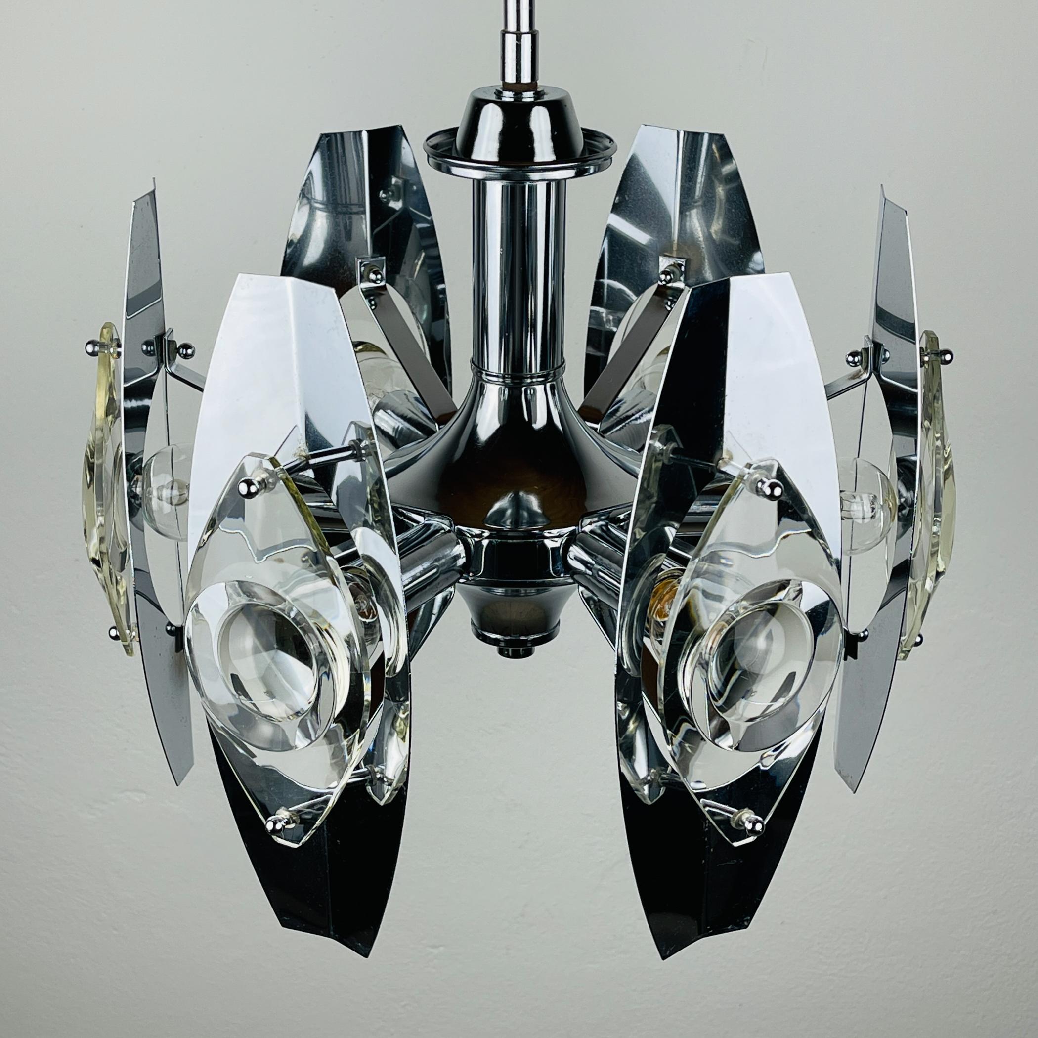 Chrome and Glass Lens Chandelier by Oscar Torlasco Italy 1960s For Sale 2