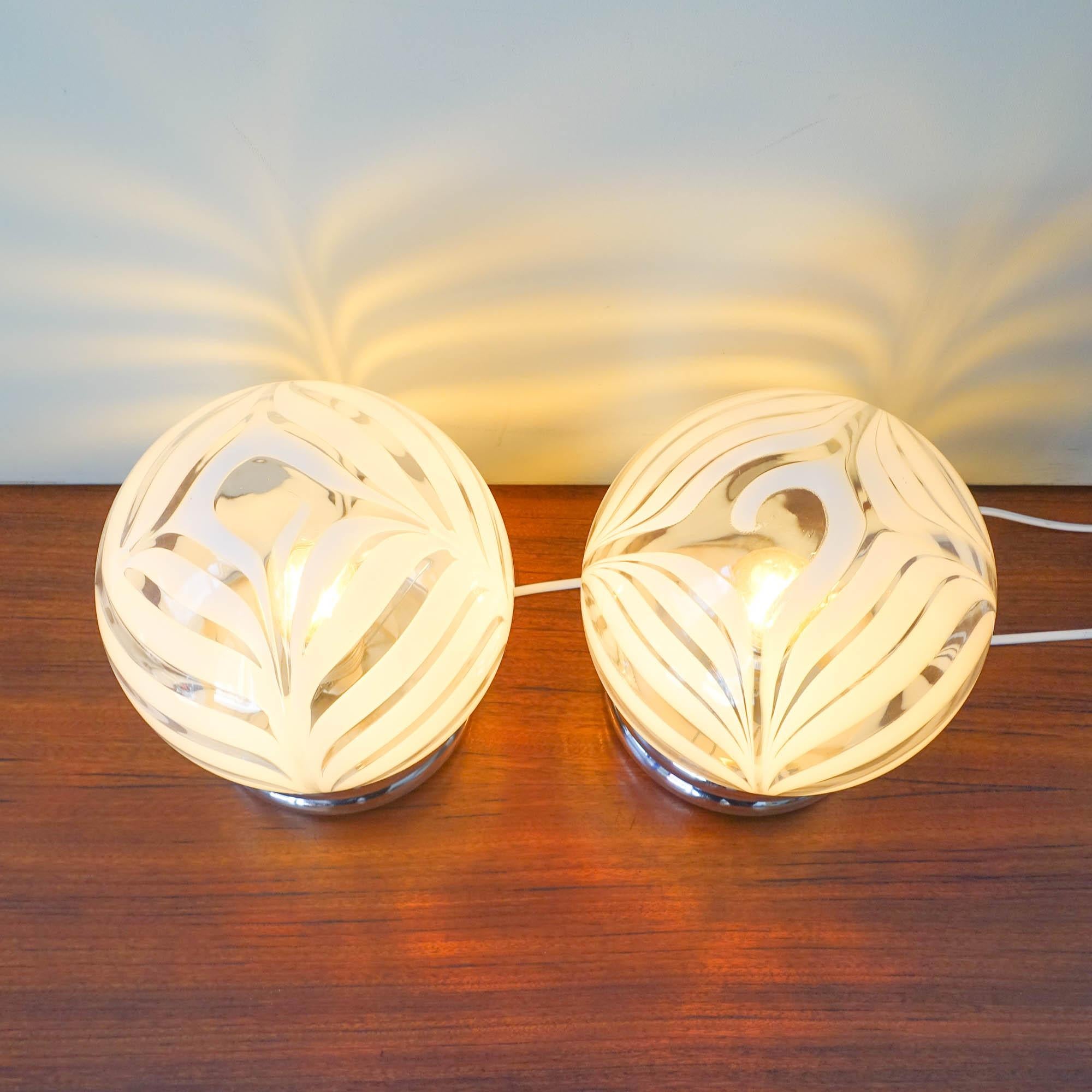 Chrome and Glass Pair of Table Lamps by Marinha Grande, 1970's In Good Condition In Lisboa, PT