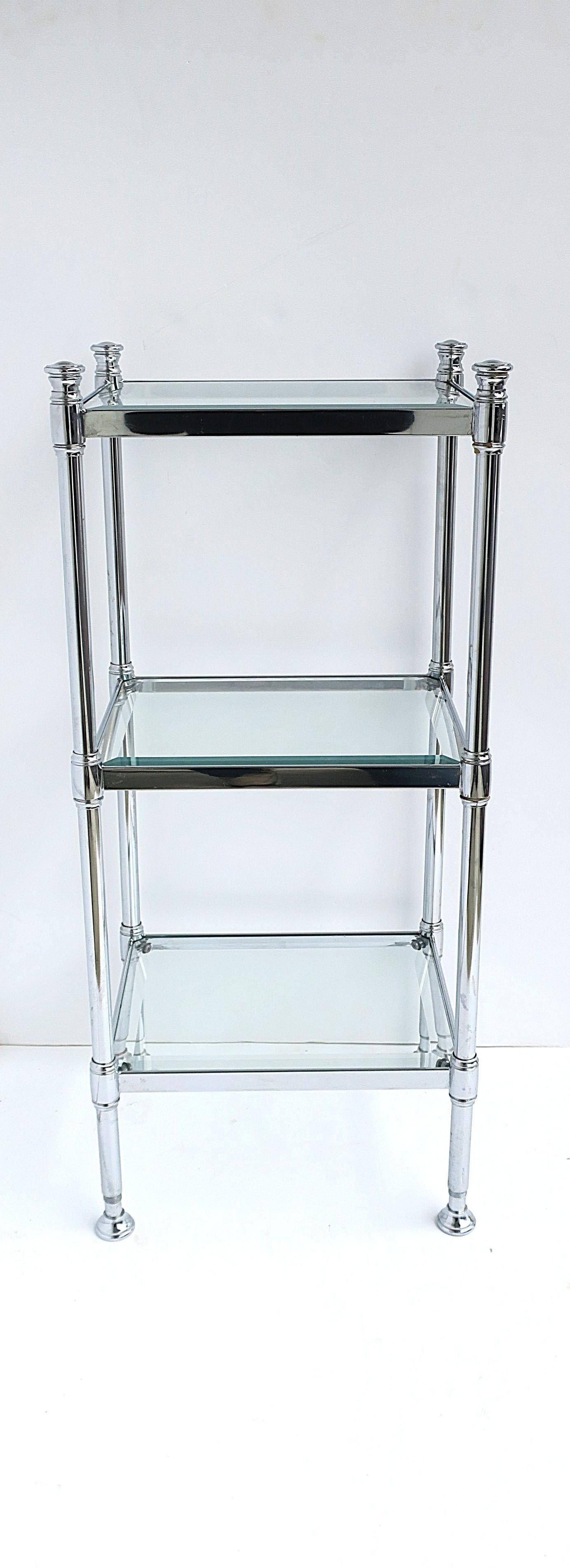 Estantería Étagère Cromada y Cristal en Bueno estado para la venta en New York, NY