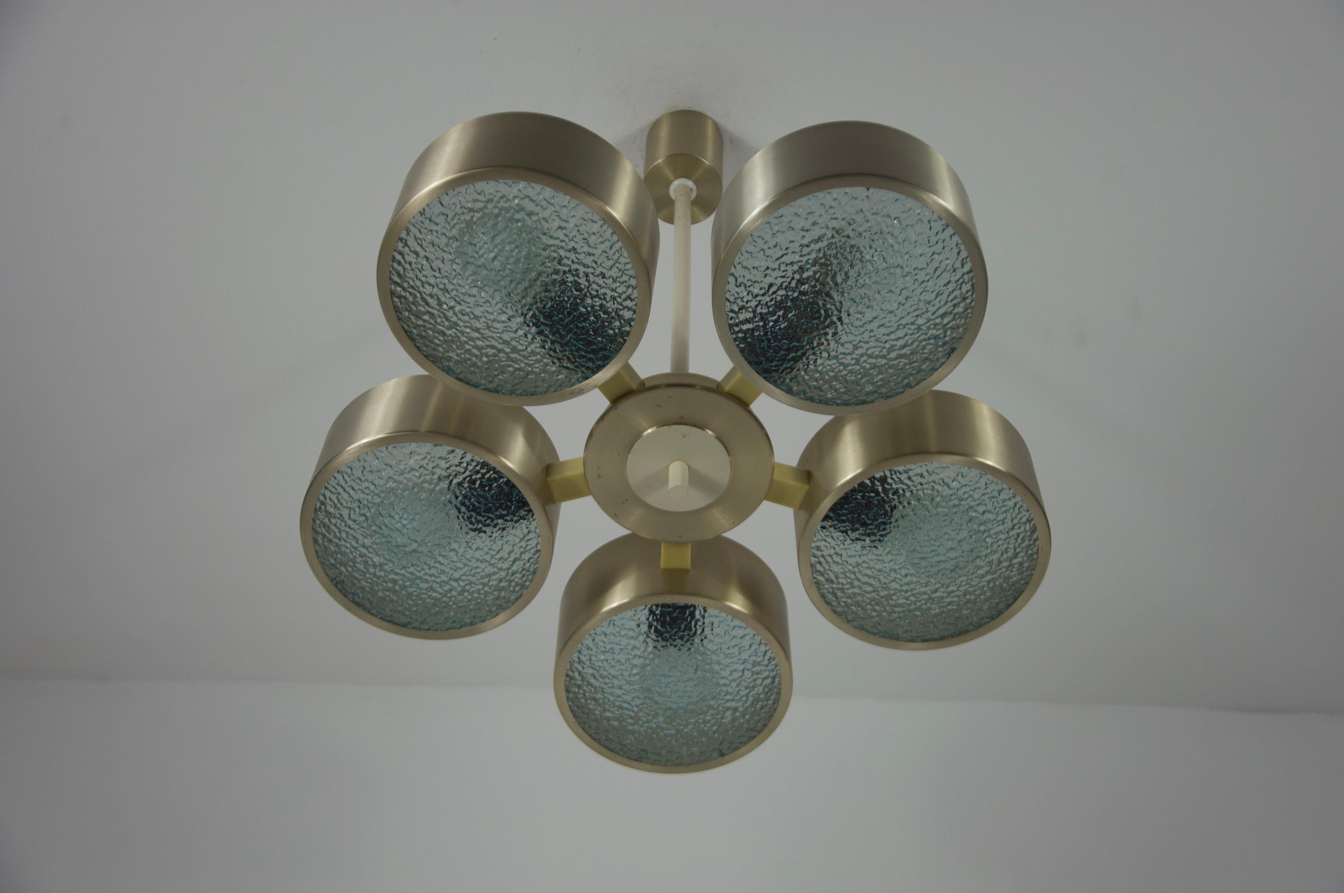 Lampada da soffitto Space AGE in cromo e vetro, anni '70, Germania in vendita 3
