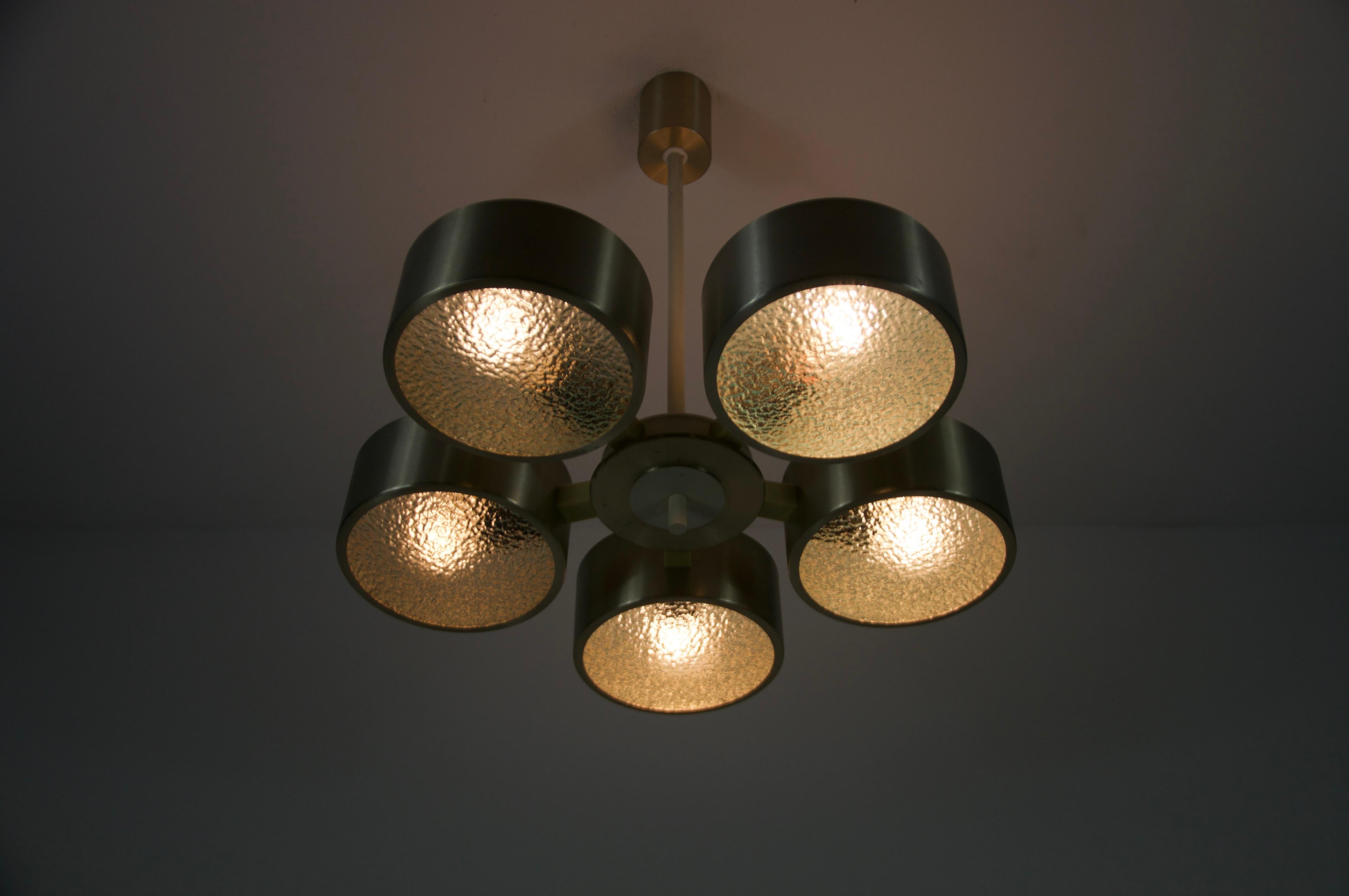 Lampada da soffitto Space AGE in cromo e vetro, anni '70, Germania in vendita 7