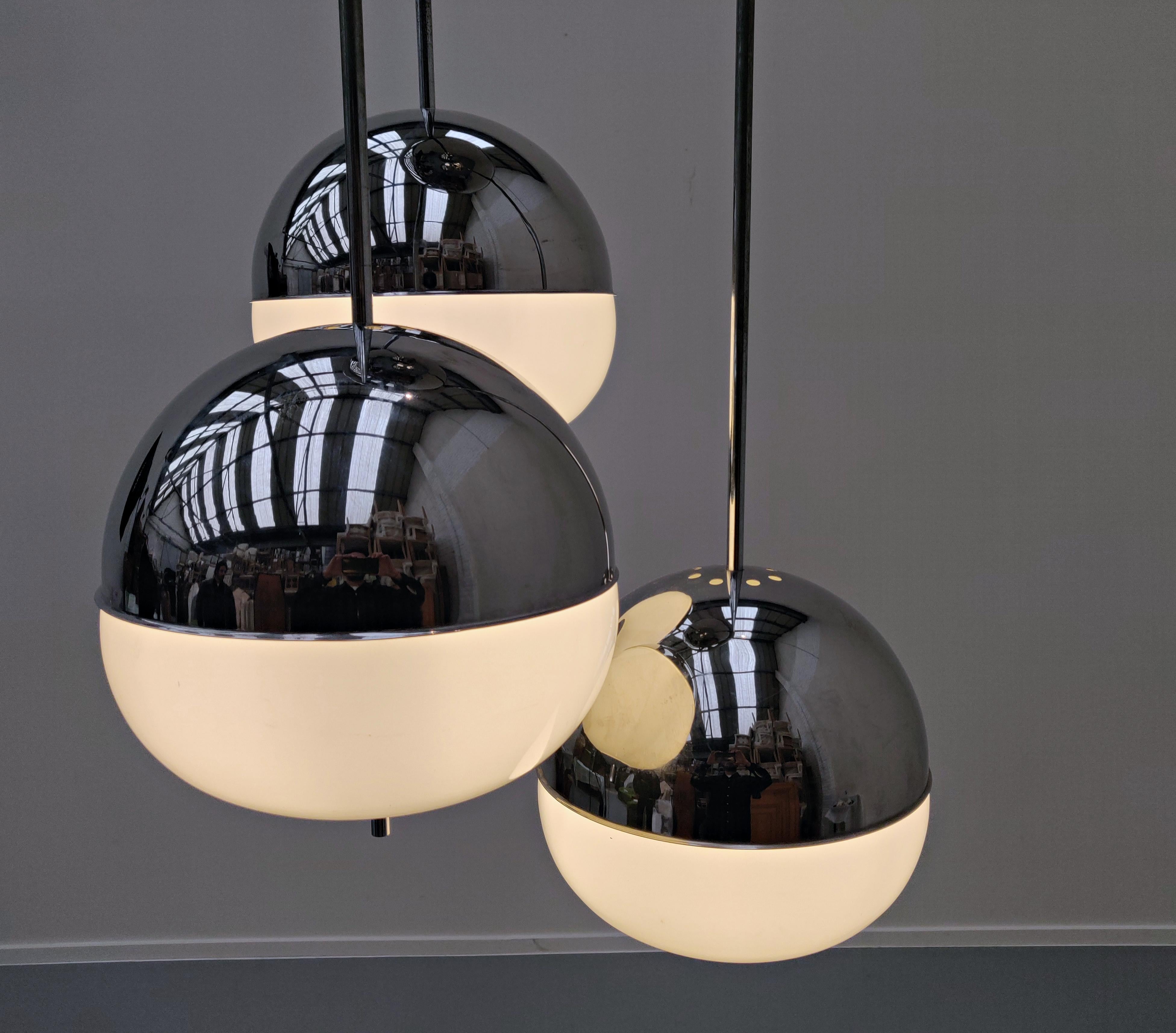 Late 20th Century Mid-Century Modern Chrome and Glass Suspension For Sale
