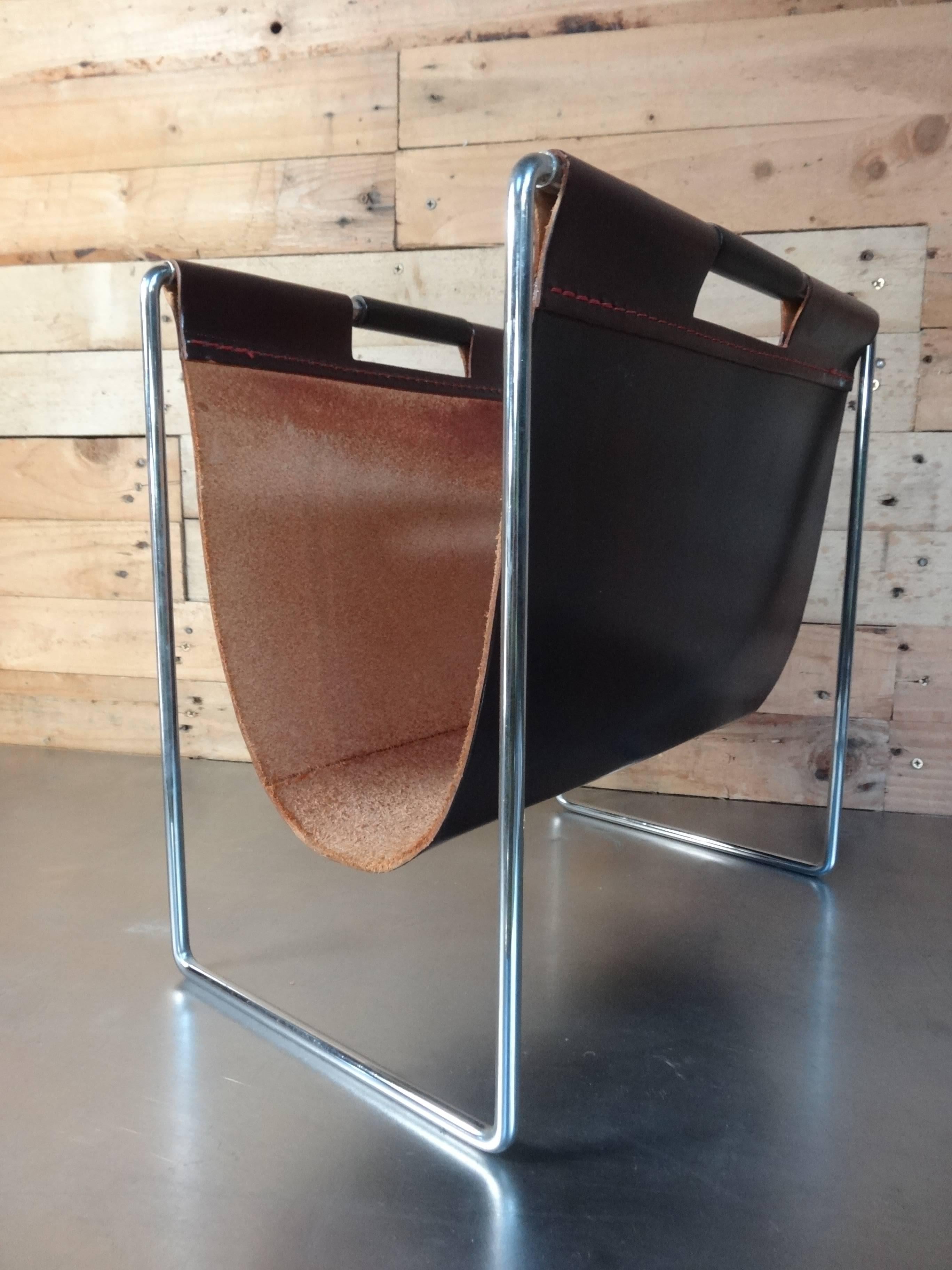 Mid-Century Modern Porte-revues en chrome et cuir fabriqué par Brabantia Hollande