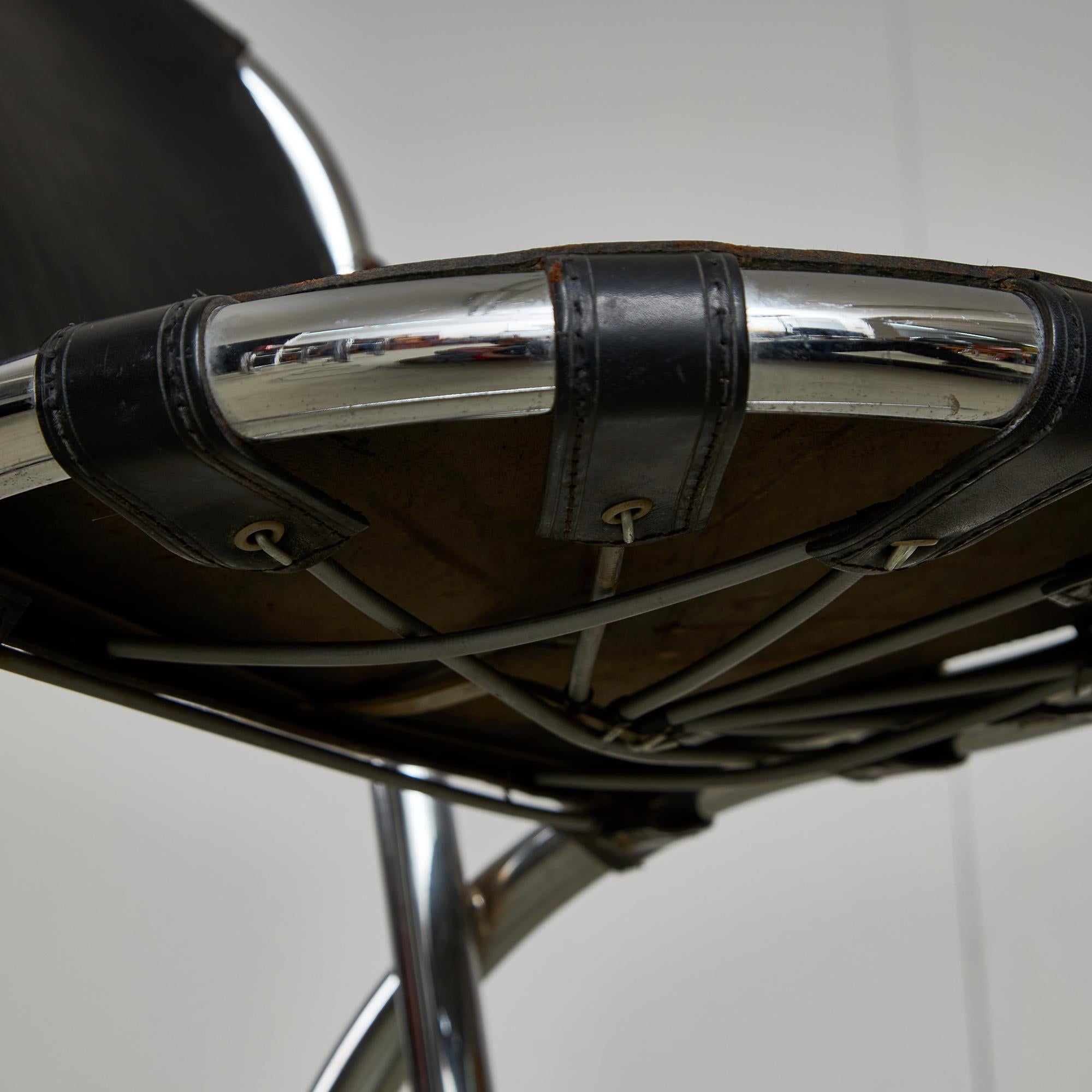 Chrome and Leather Medusa Chair Set by Alberto Bazzani, Studio Tetrarch, 1970s For Sale 8