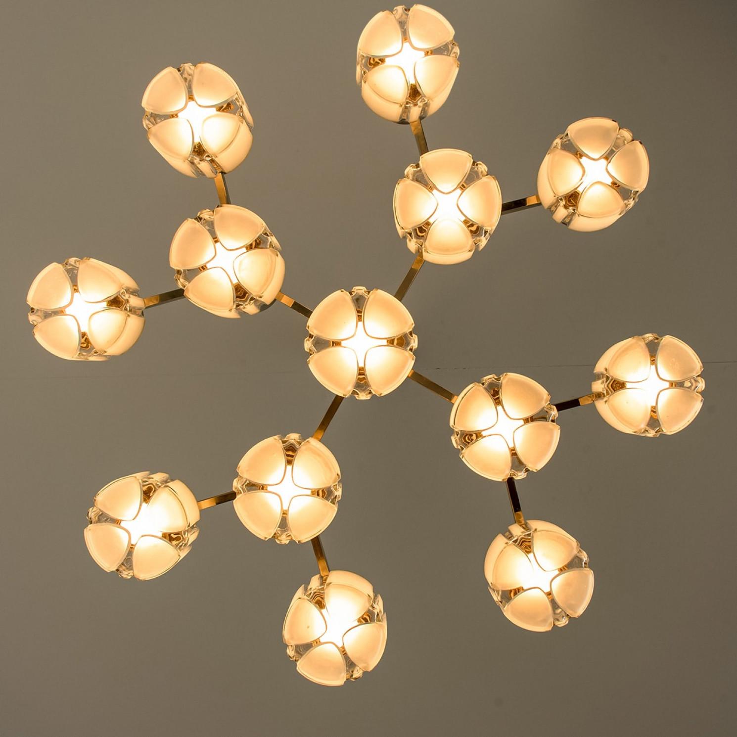 Lampadario a 13 luci in cromo e vetro di Murano di Sciolari, 1970 in vendita 1