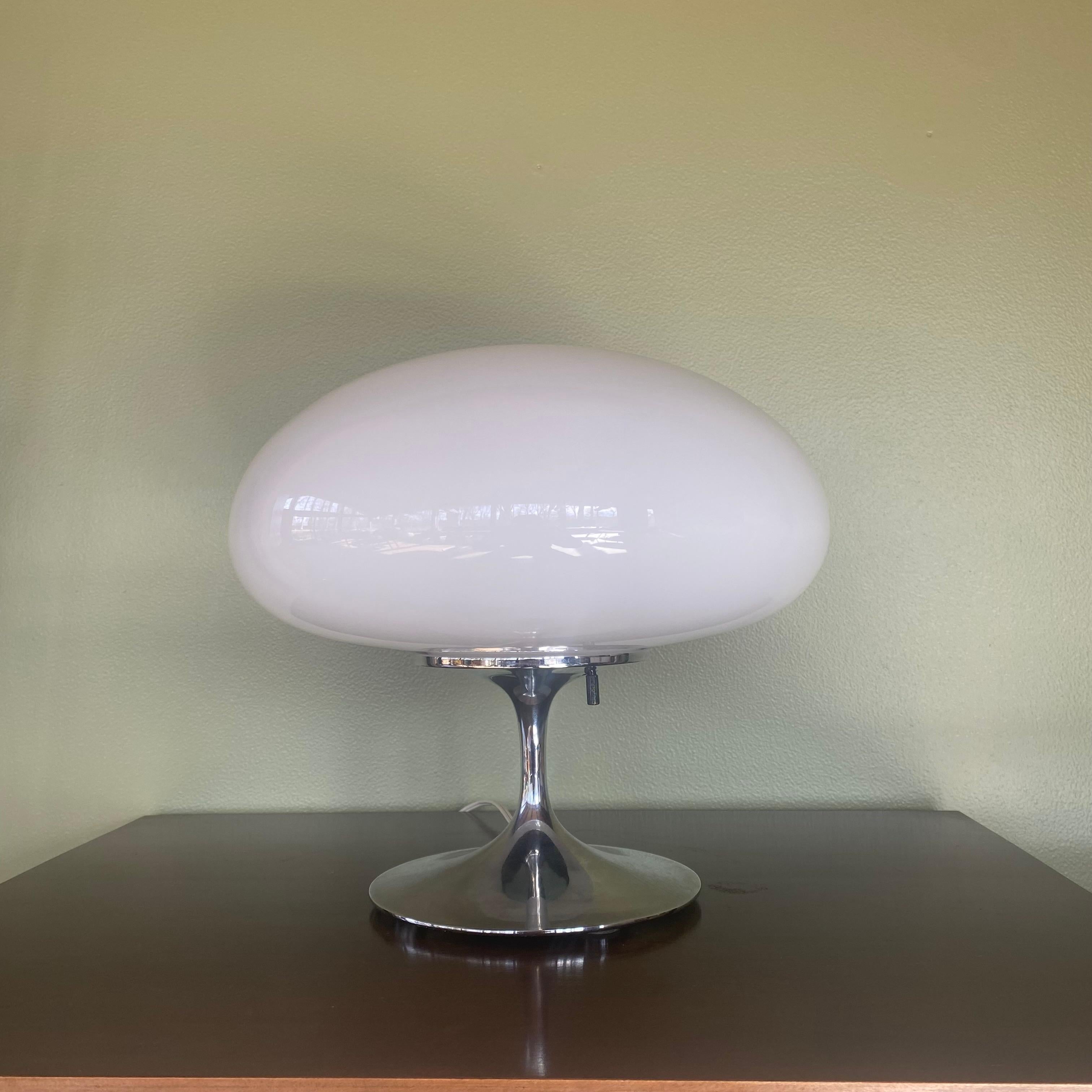 American Chrome and Mushroom Glass Stemlite Table Lamp by Bill Curry for Design Line