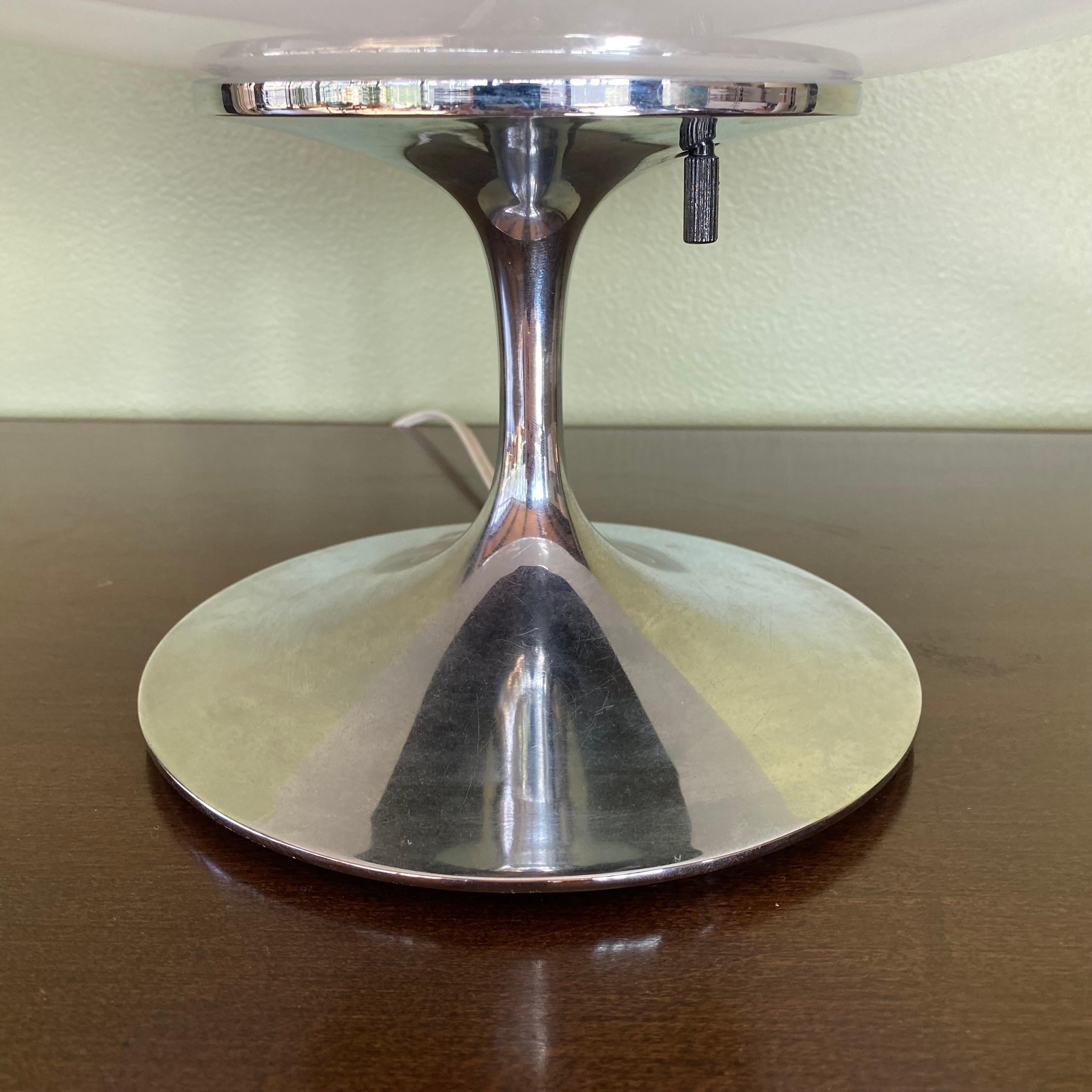 20th Century Chrome and Mushroom Glass Stemlite Table Lamp by Bill Curry for Design Line