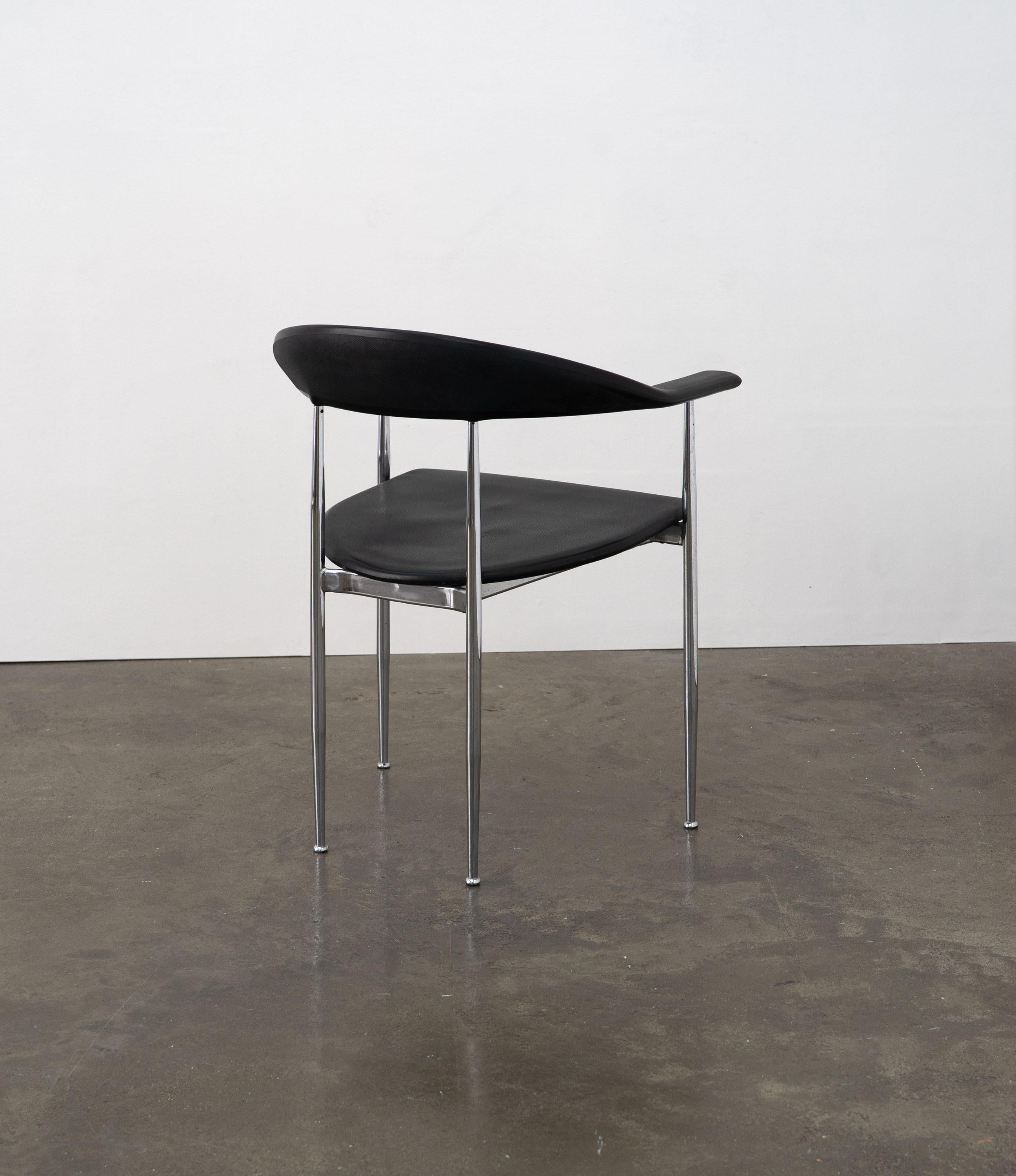 Italian Chrome and Rubber 'P40' Dining Chair by Vegni & Gualtierotti for Fasem, c.1980 For Sale
