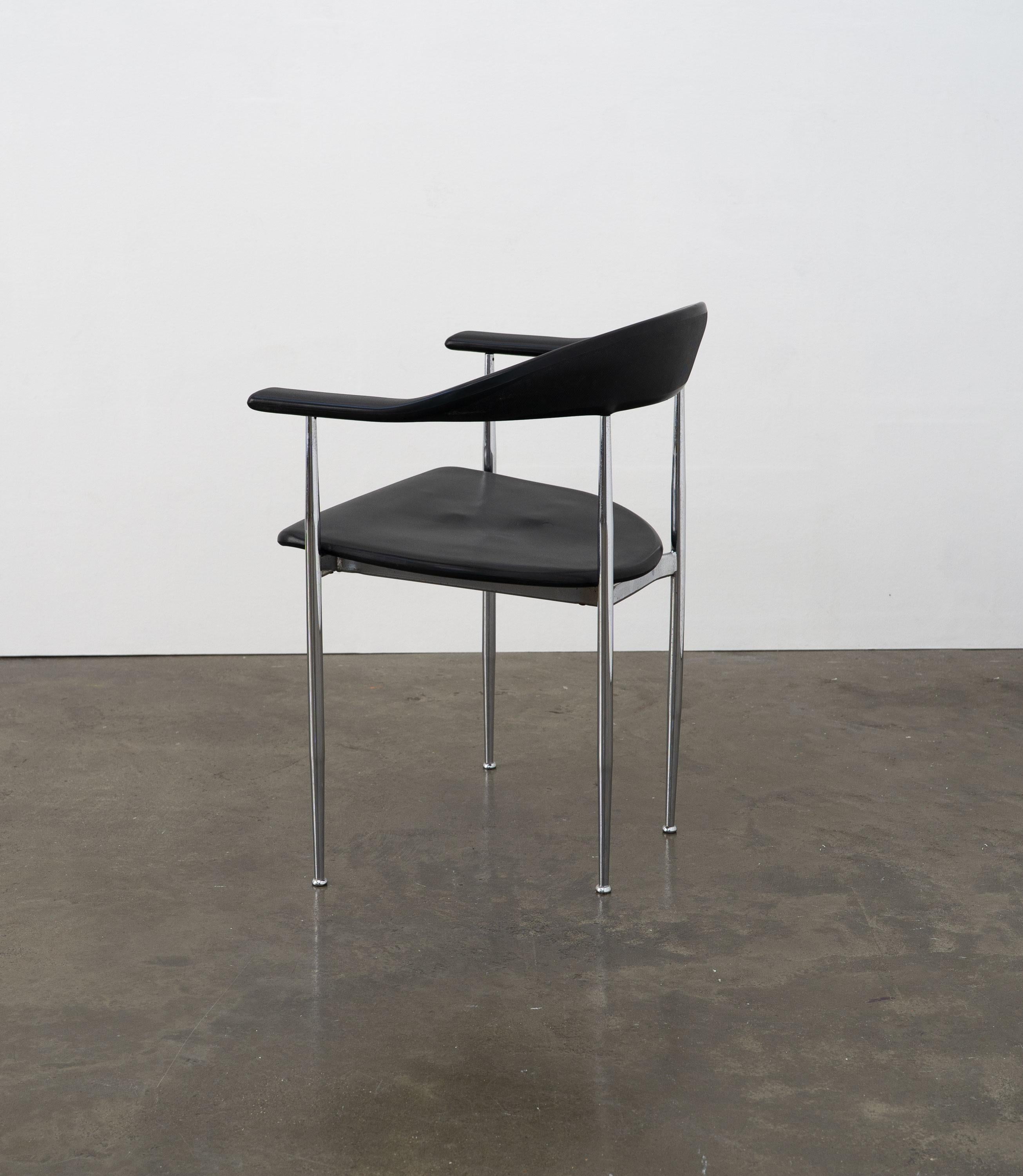 Chrome and Rubber 'P40' Dining Chair by Vegni & Gualtierotti for Fasem, c.1980 In Good Condition For Sale In Surbiton, GB