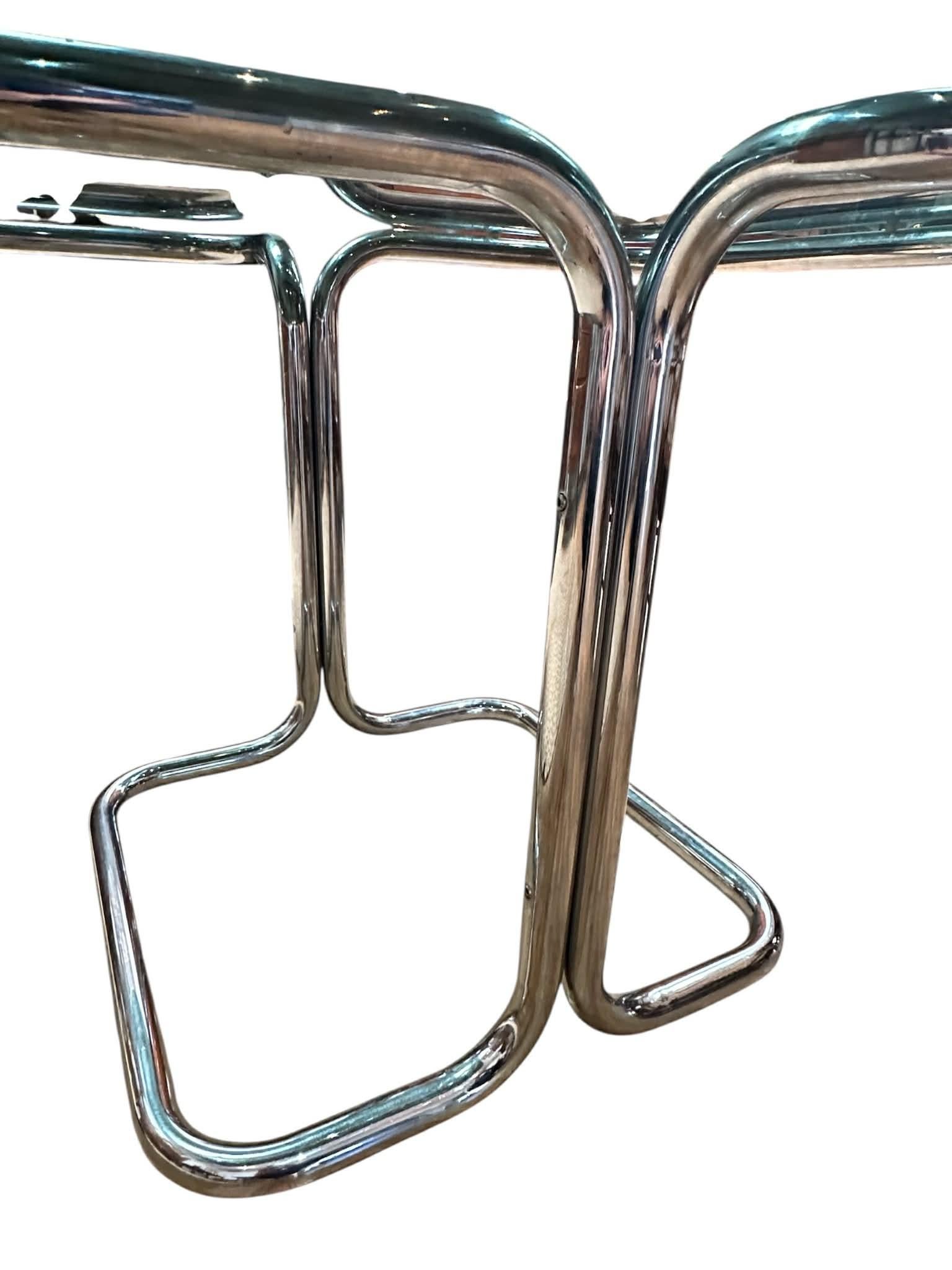 Ère spatiale Chrome and smoked Glass Table by Giotto Stoppino en vente