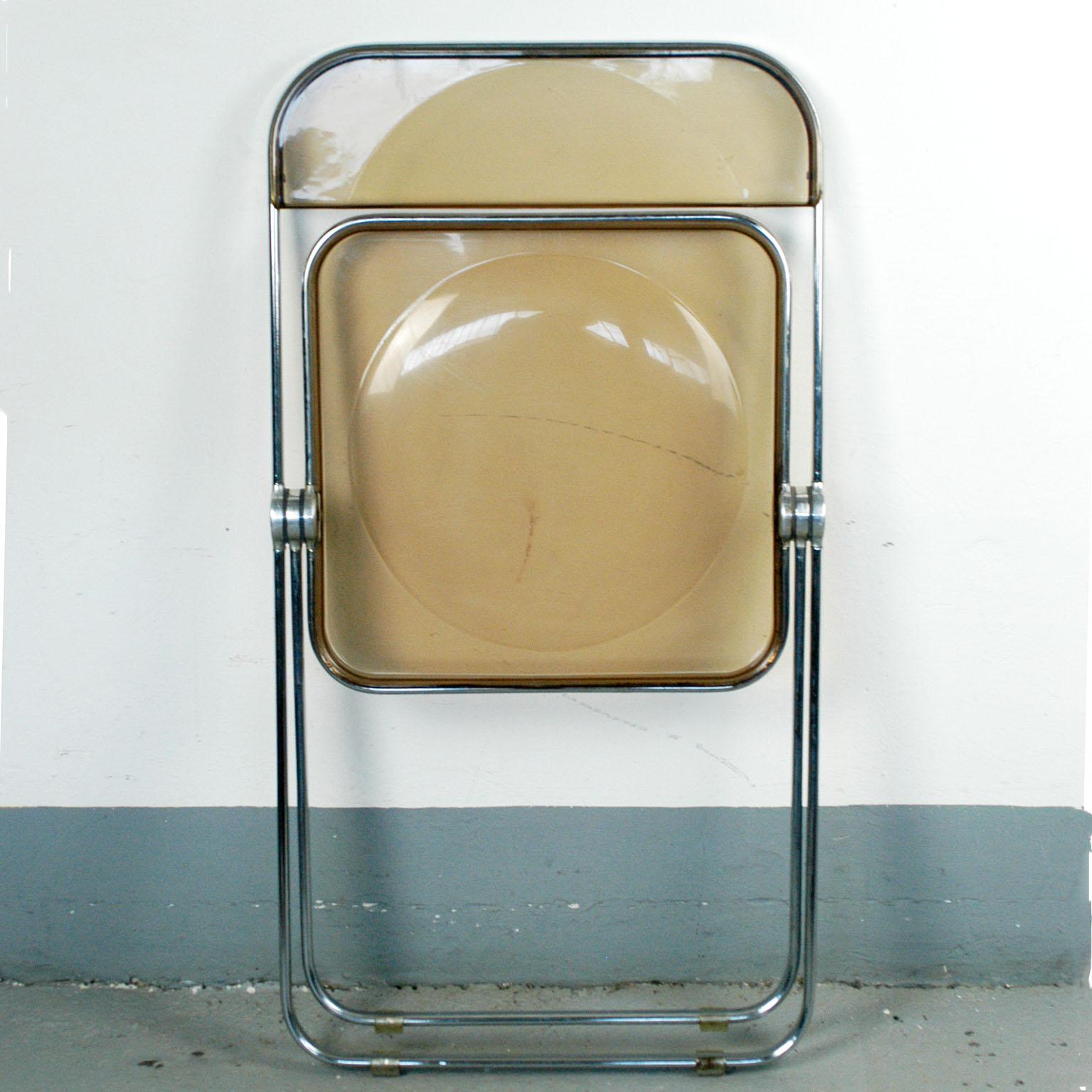 Mid-20th Century Chrome and Smoked Grey Lucite Plia Folding Chairs by G. Piretti for Castelli