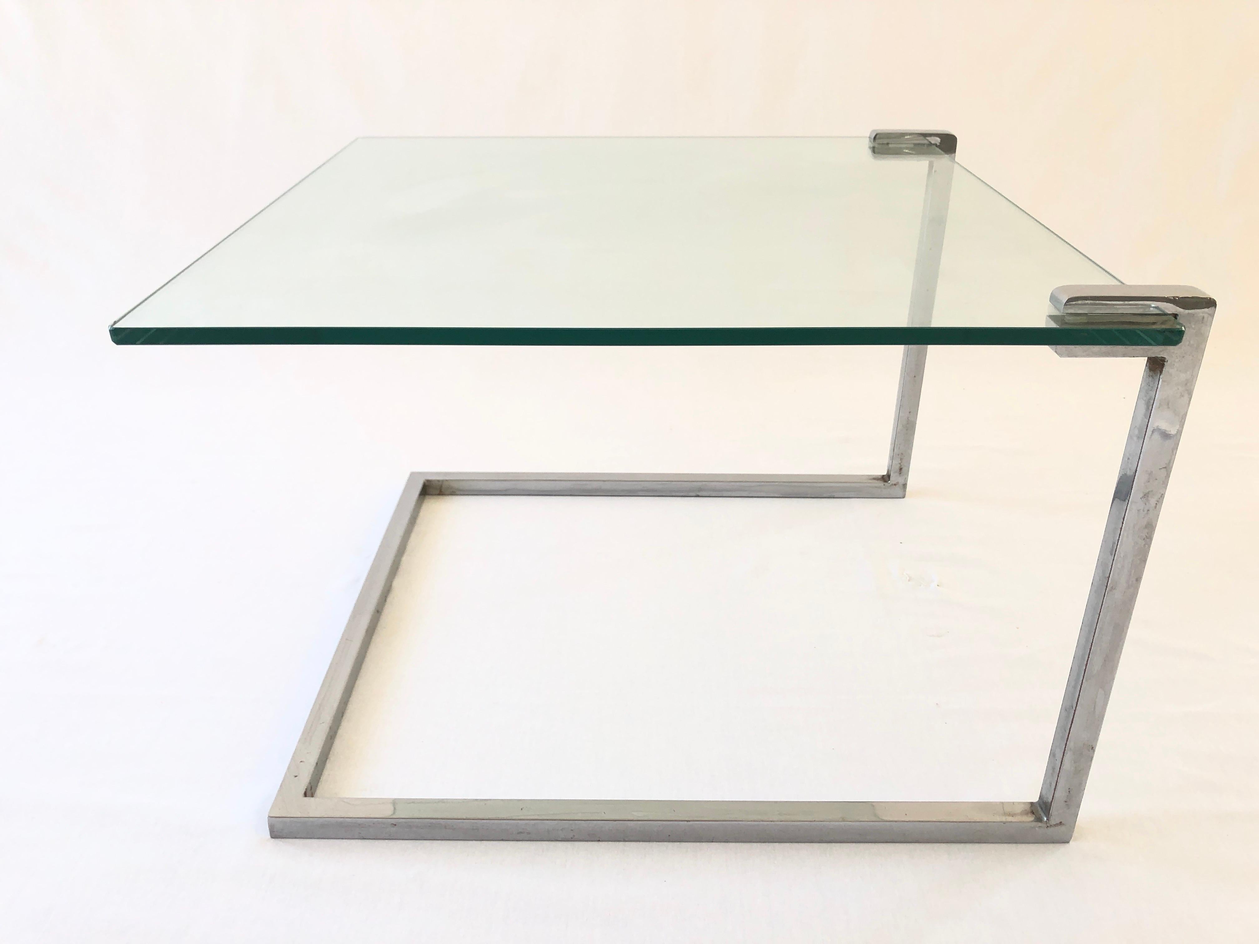 Chrome and Thick Glass Set of 3 Nesting Tables, 1970s, Germany For Sale 7
