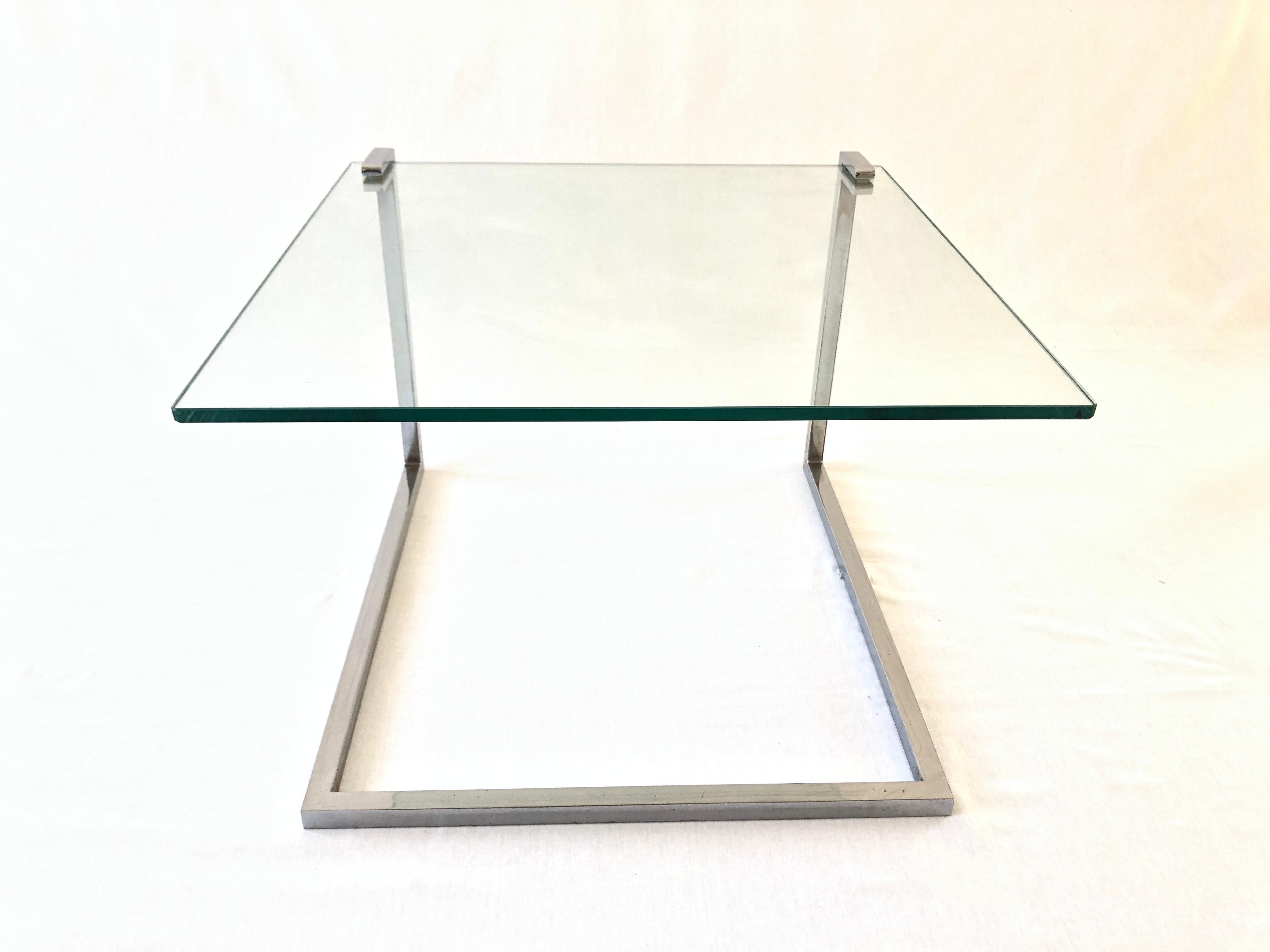 Chrome and Thick Glass Set of 3 Nesting Tables, 1970s, Germany For Sale 11