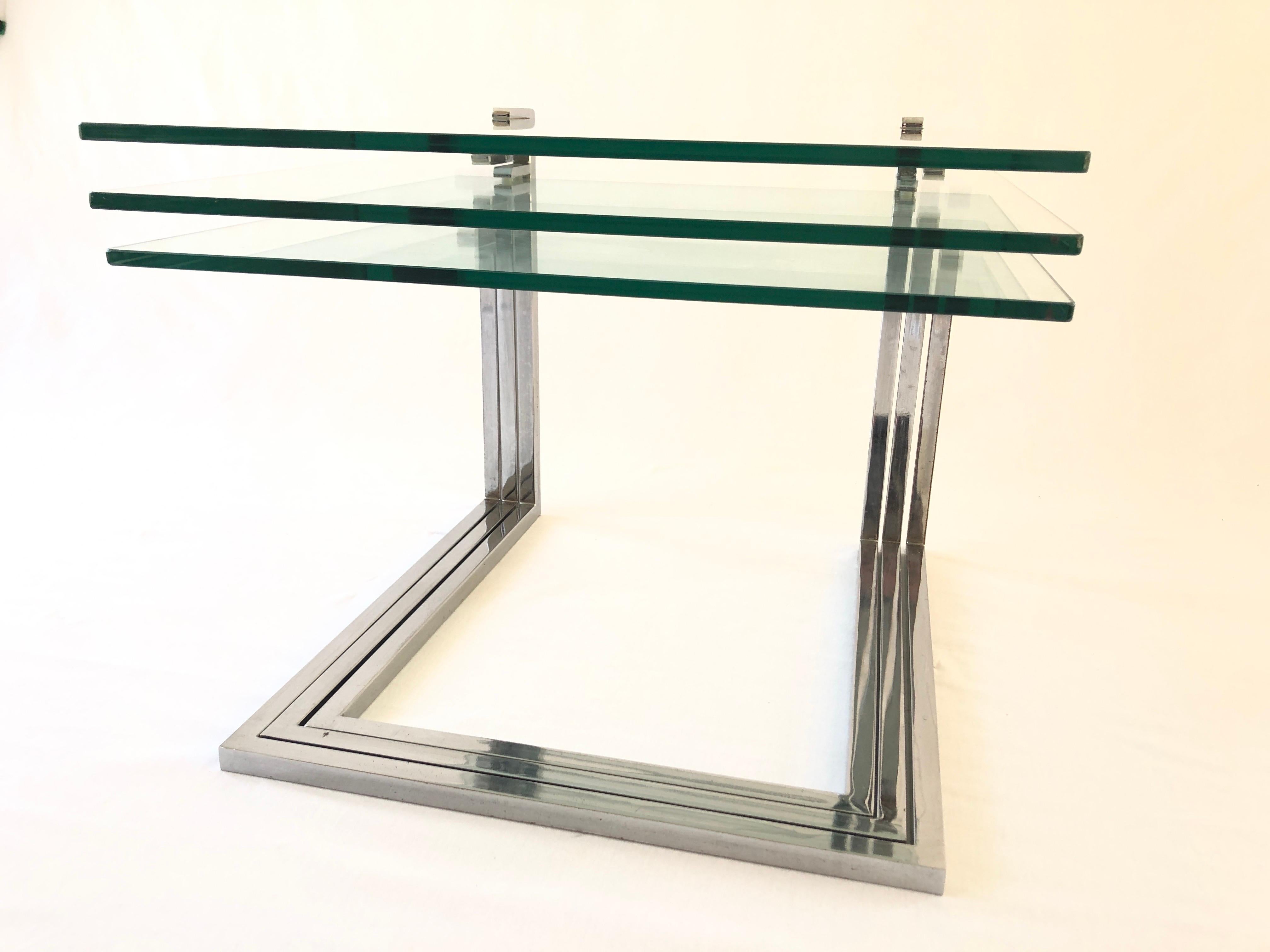Chrome and Thick Glass Set of 3 Nesting Tables, 1970s, Germany For Sale 3