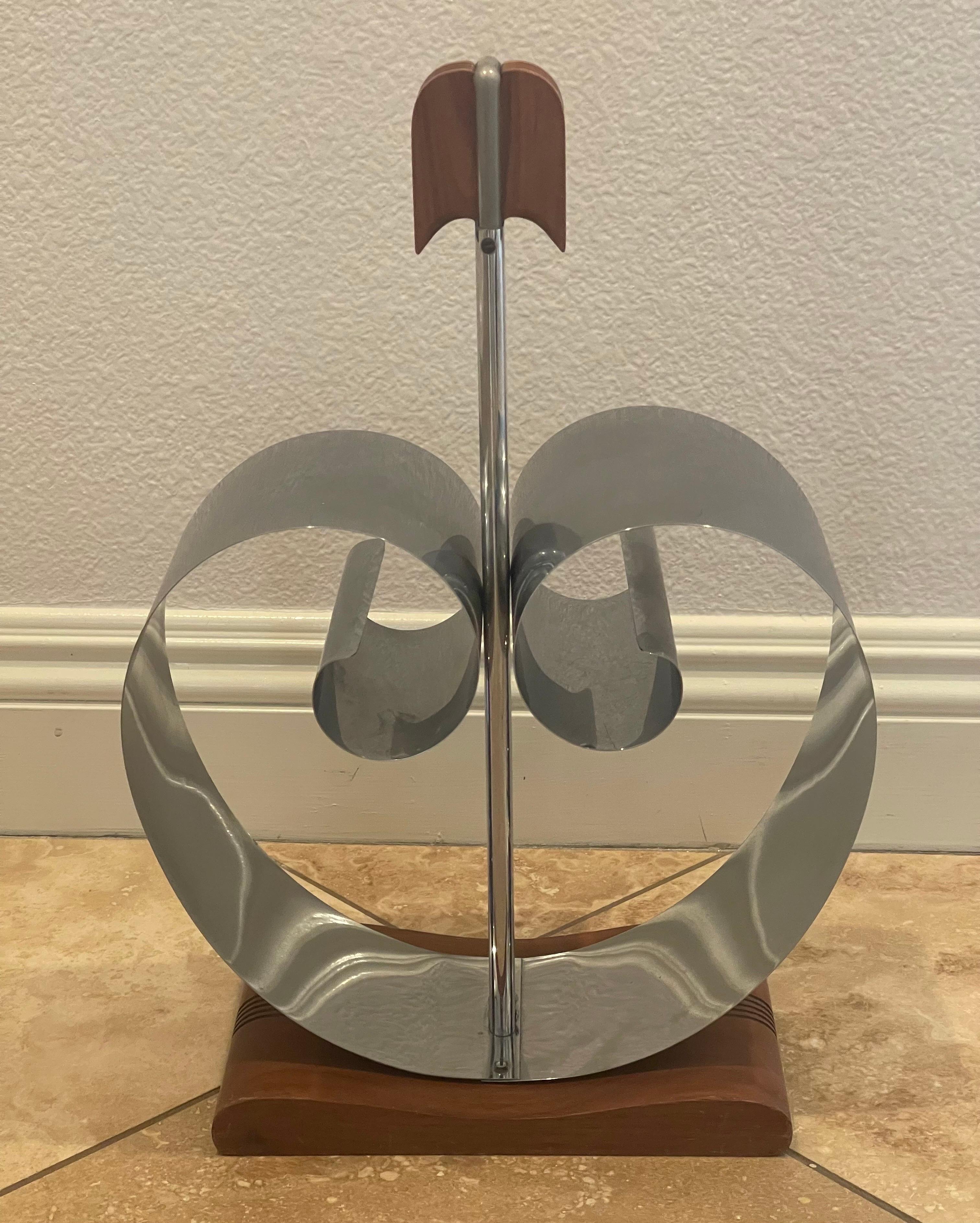 Chrome and Walnut Art Deco Magazine Rack by Fred D. Farr for Revere For Sale 5