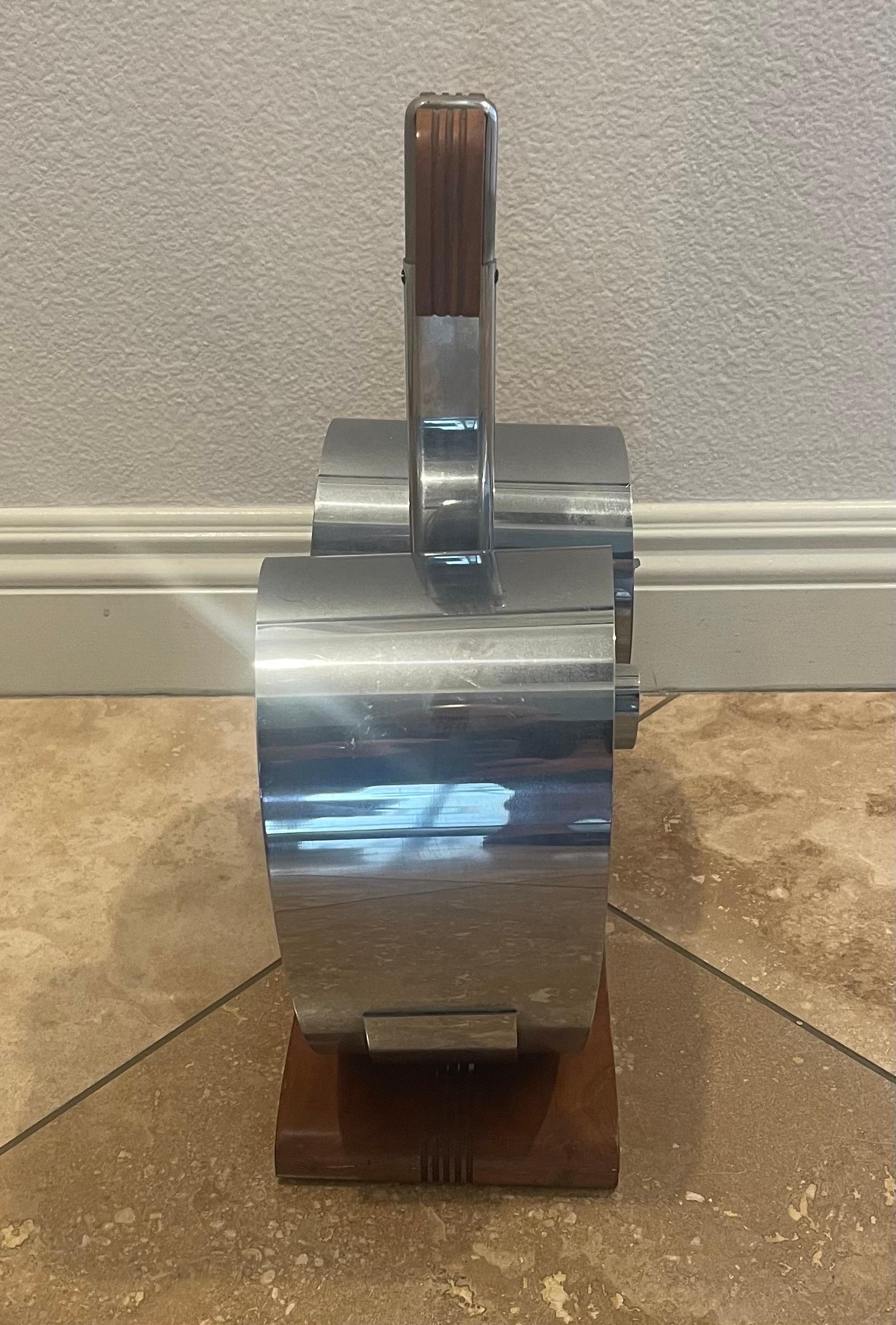 Chrome and Walnut Art Deco Magazine Rack by Fred D. Farr for Revere In Good Condition For Sale In San Diego, CA