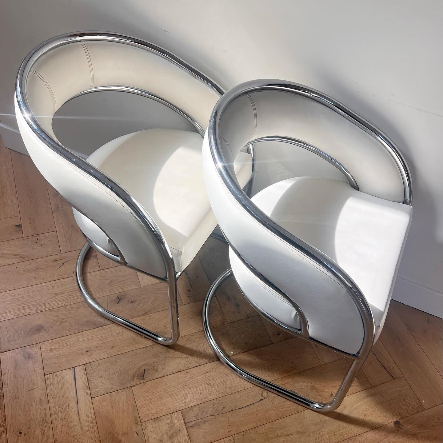 Chrome and white leather chairs by Contemporary Shells, circa 1970 2