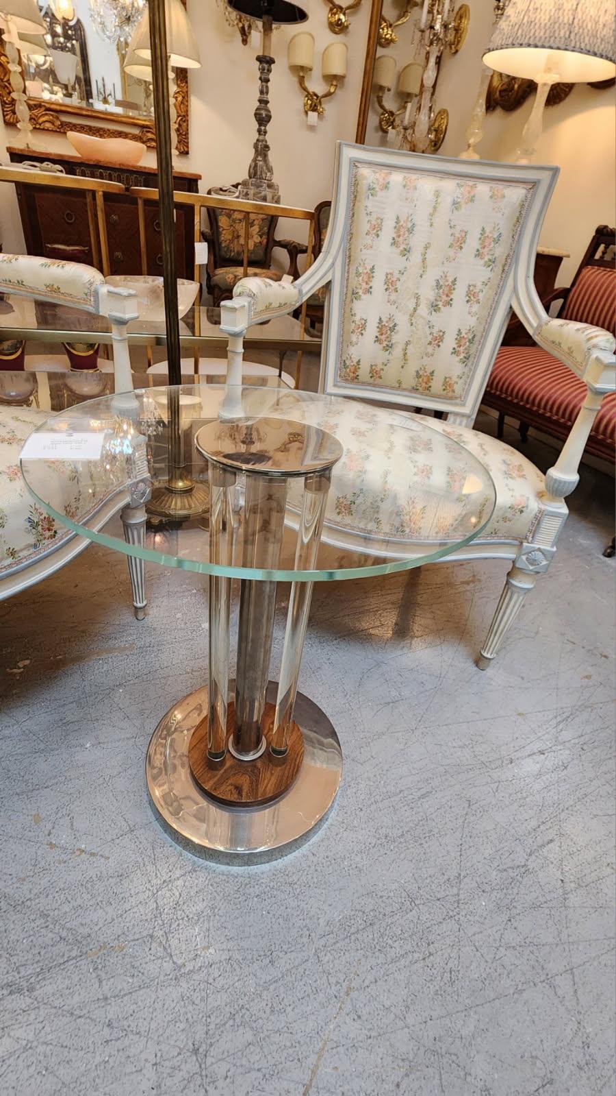 This listing features a unique wood and chrome side table; would modernize any space it is added to. Would pair great with a suede leather modern couch. This listing is for one table, not a pair. 