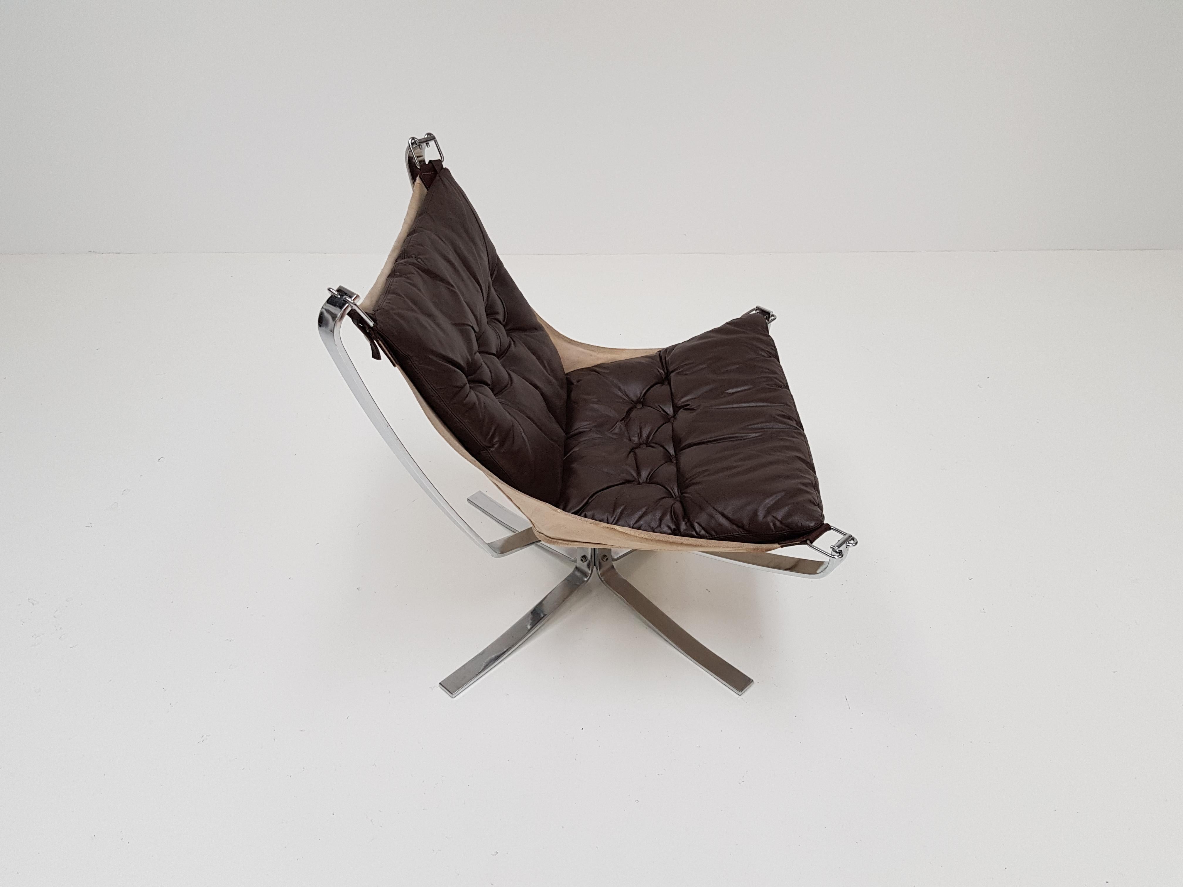 Norwegian Chrome Based Low-Backed X-Framed Sigurd Ressell Designed 1970s Falcon Chair