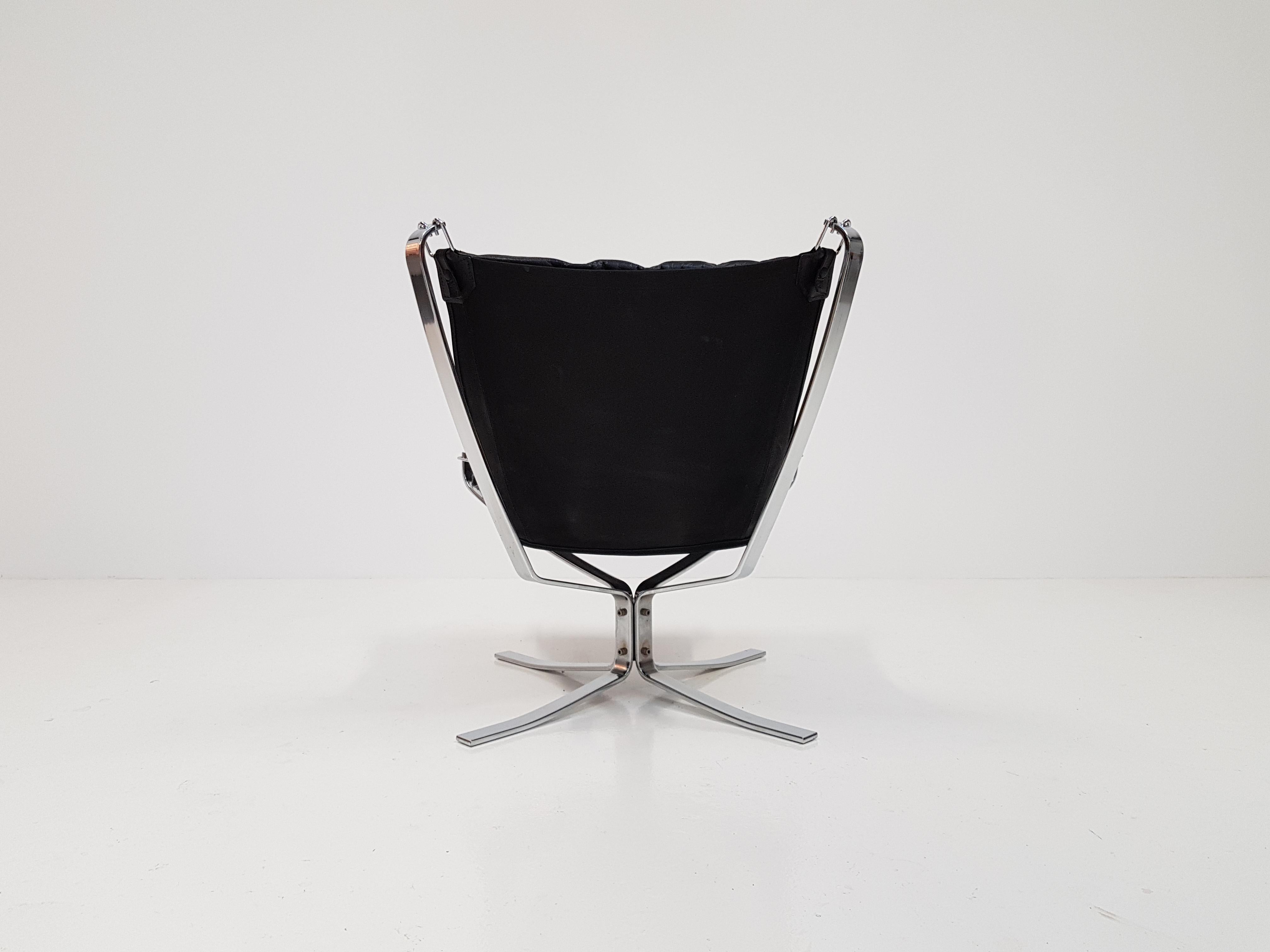 Chrome Based Low-Backed X-Framed Sigurd Ressell Designed 1970s Falcon Chair 1