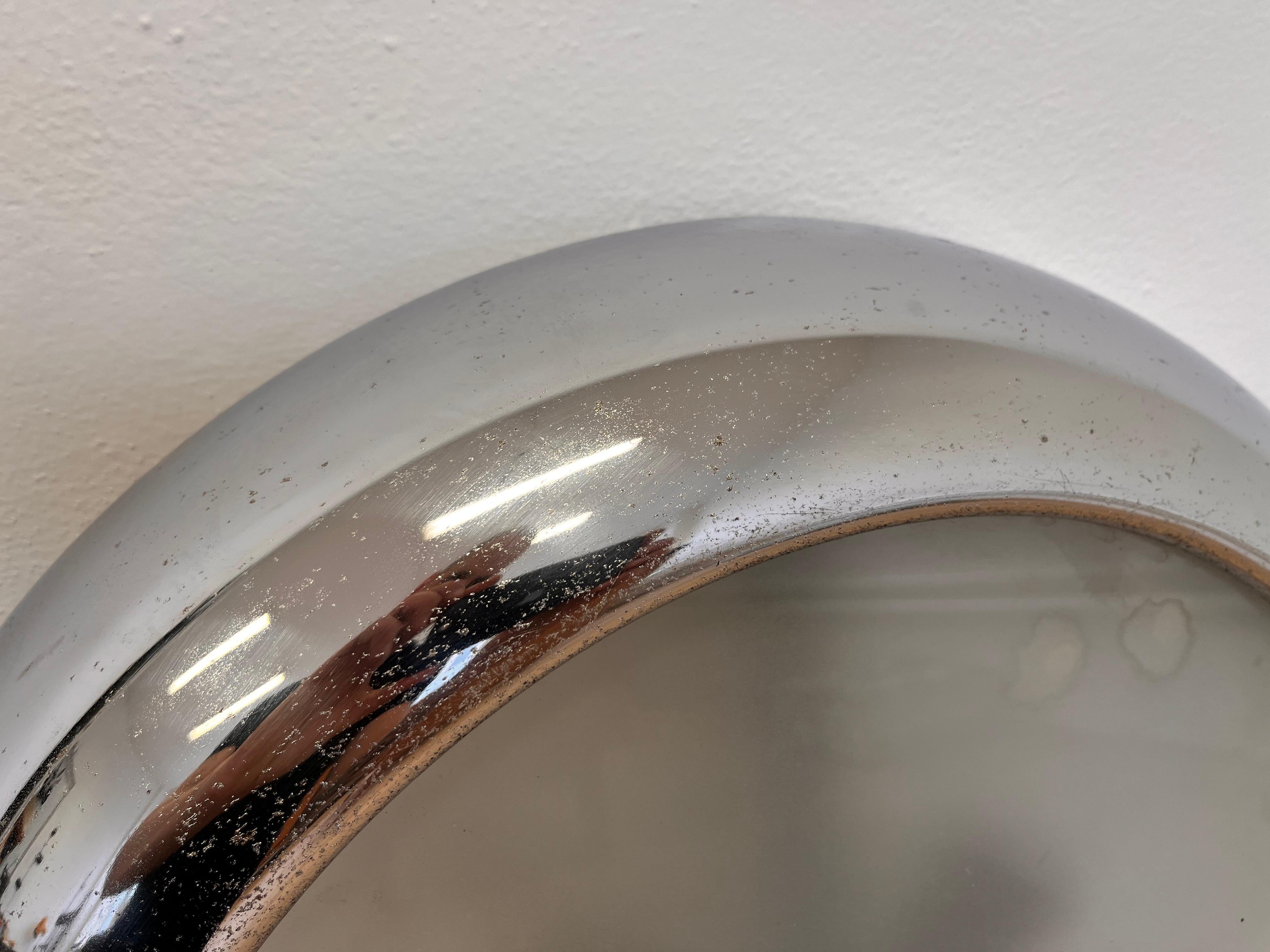 Pendentif Bauhaus/ Functionalisme UFO de Napako, années 1940 en vente 1