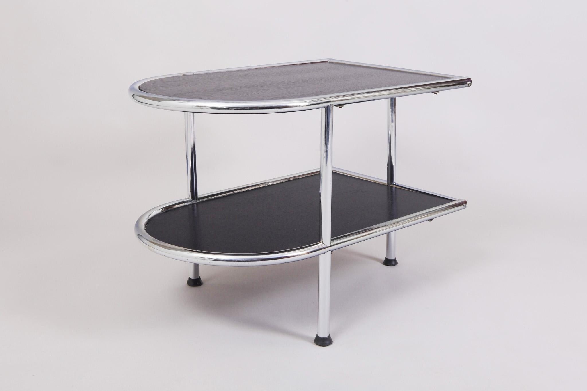 Chrome Bauhaus Side Table from Germany, 1930s, Oak and Chromed Steel In Excellent Condition In Horomerice, CZ