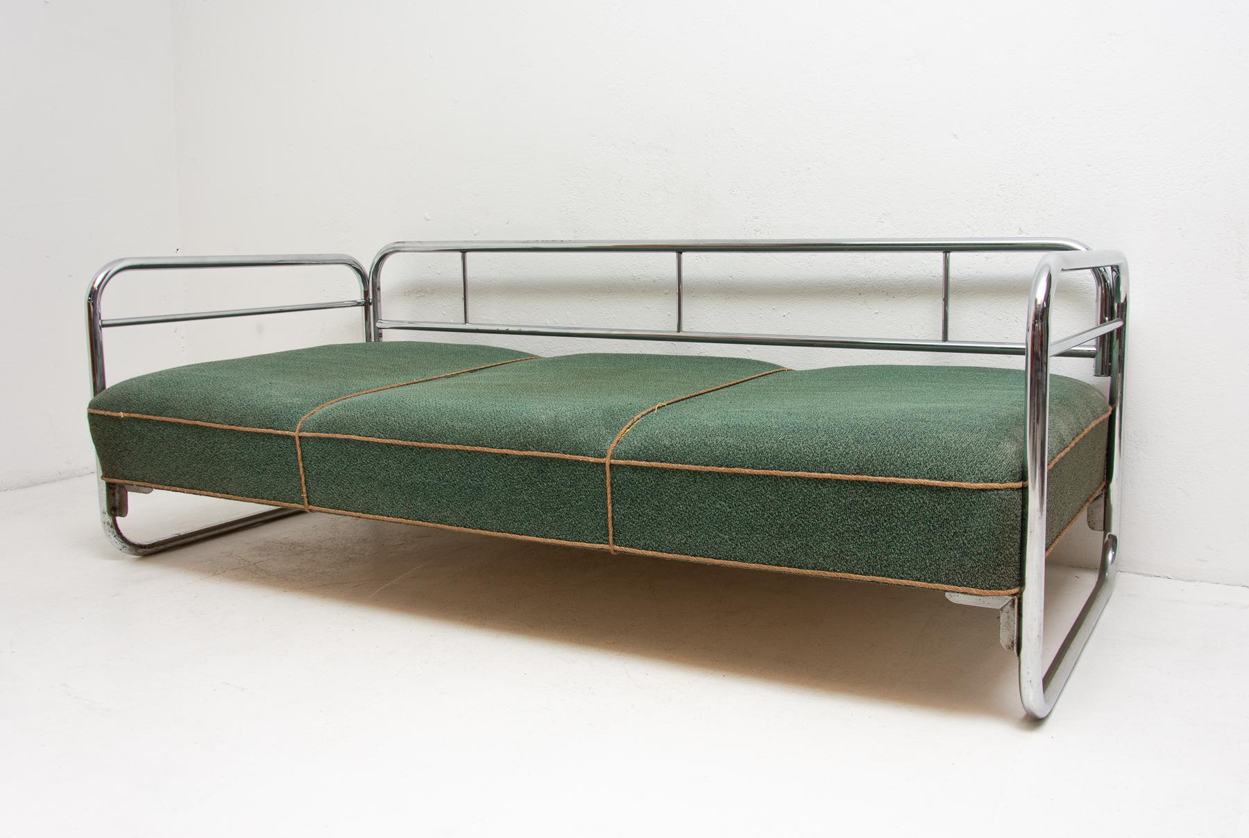 Mid-20th Century Chrome Bauhaus Sofa, 1930s, Attribute to Hynek Gottwald, Bohemia