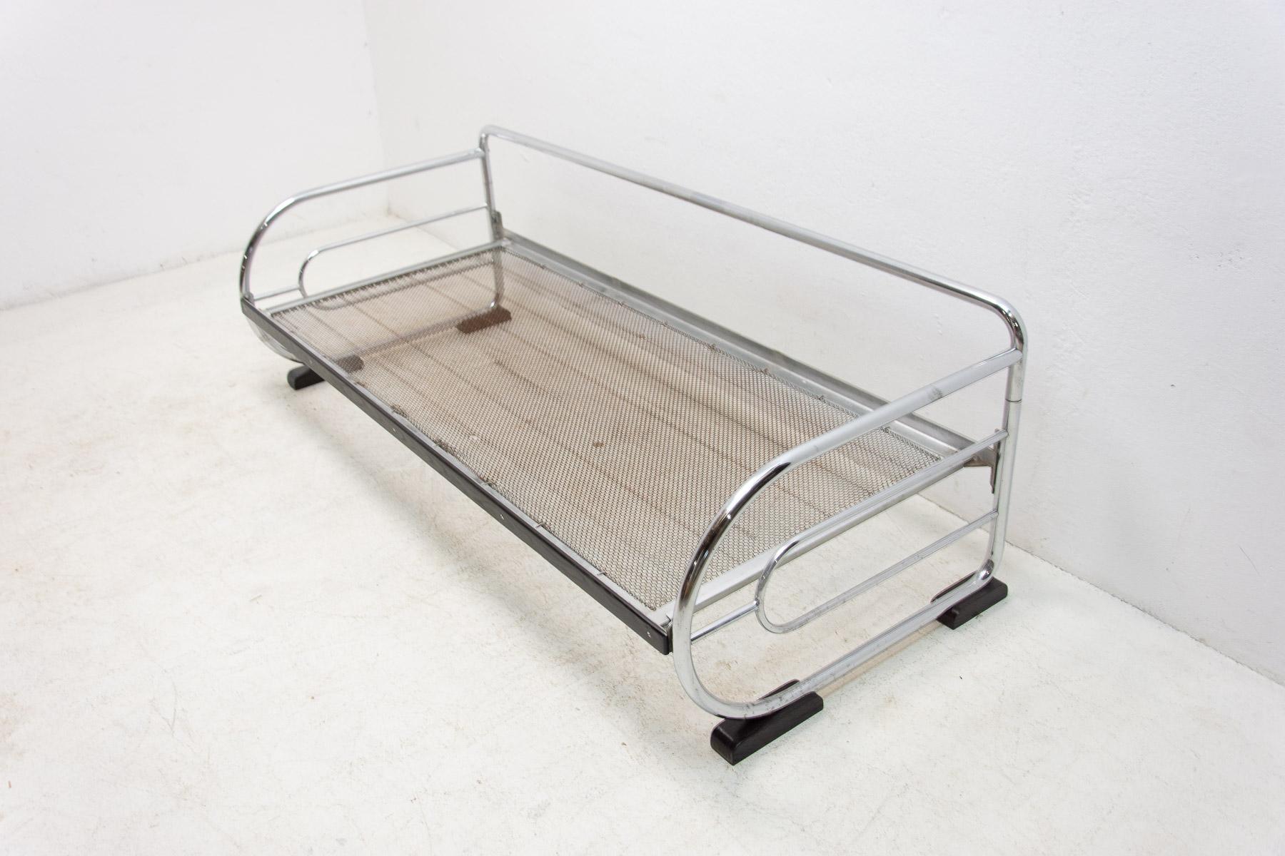 Chrome Bauhaus Sofa by Hynek Gottwald, Bohemia, 1930s 6