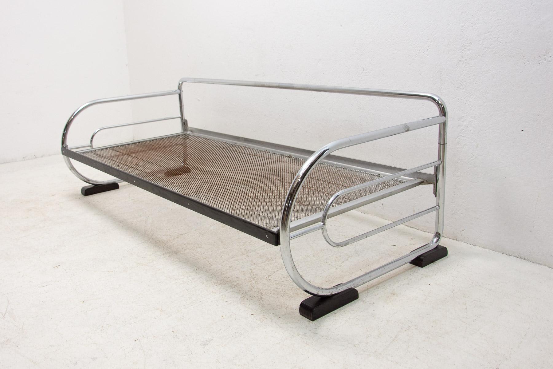 Chrome Bauhaus Sofa by Hynek Gottwald, Bohemia, 1930s 7