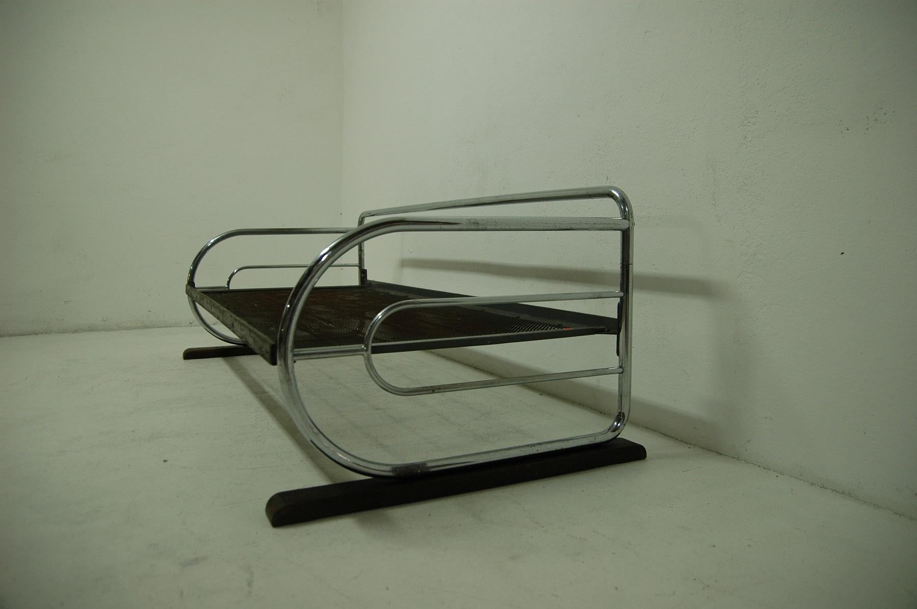 Chromed, tubular steel sofa from the Bauhaus period, 1930s, Bohemia. Made by Slezák company. Chrome is in good vintage condition, bears signs of aging and use, but overall in very good condition. The wooden slat in the front part shows signs of age
