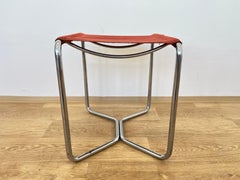 Bauhaus-Hocker aus Chrom Thonet B8 von Marcel Breuer, 1930 „Eisengarn“