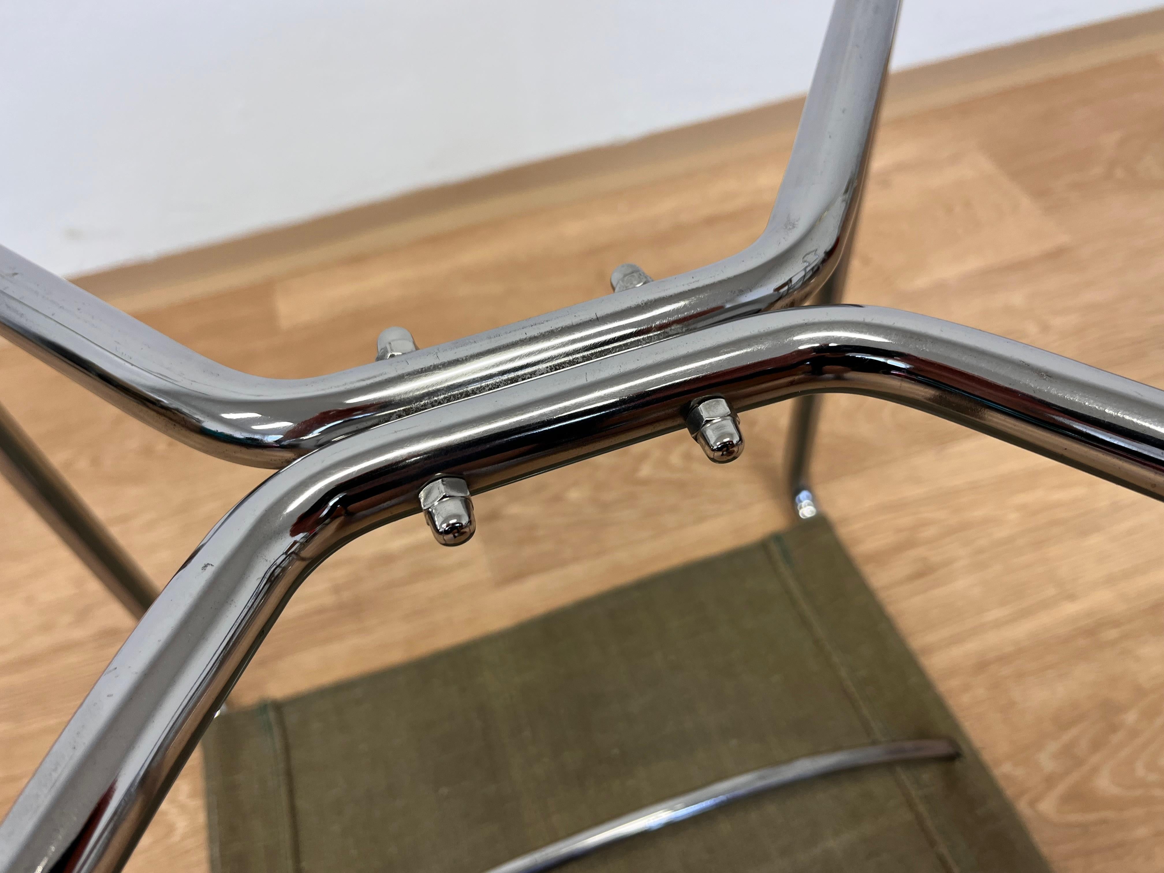 Chrome Bauhaus Stool Thonet B8 by Marcel Breuer, 1930 For Sale 3