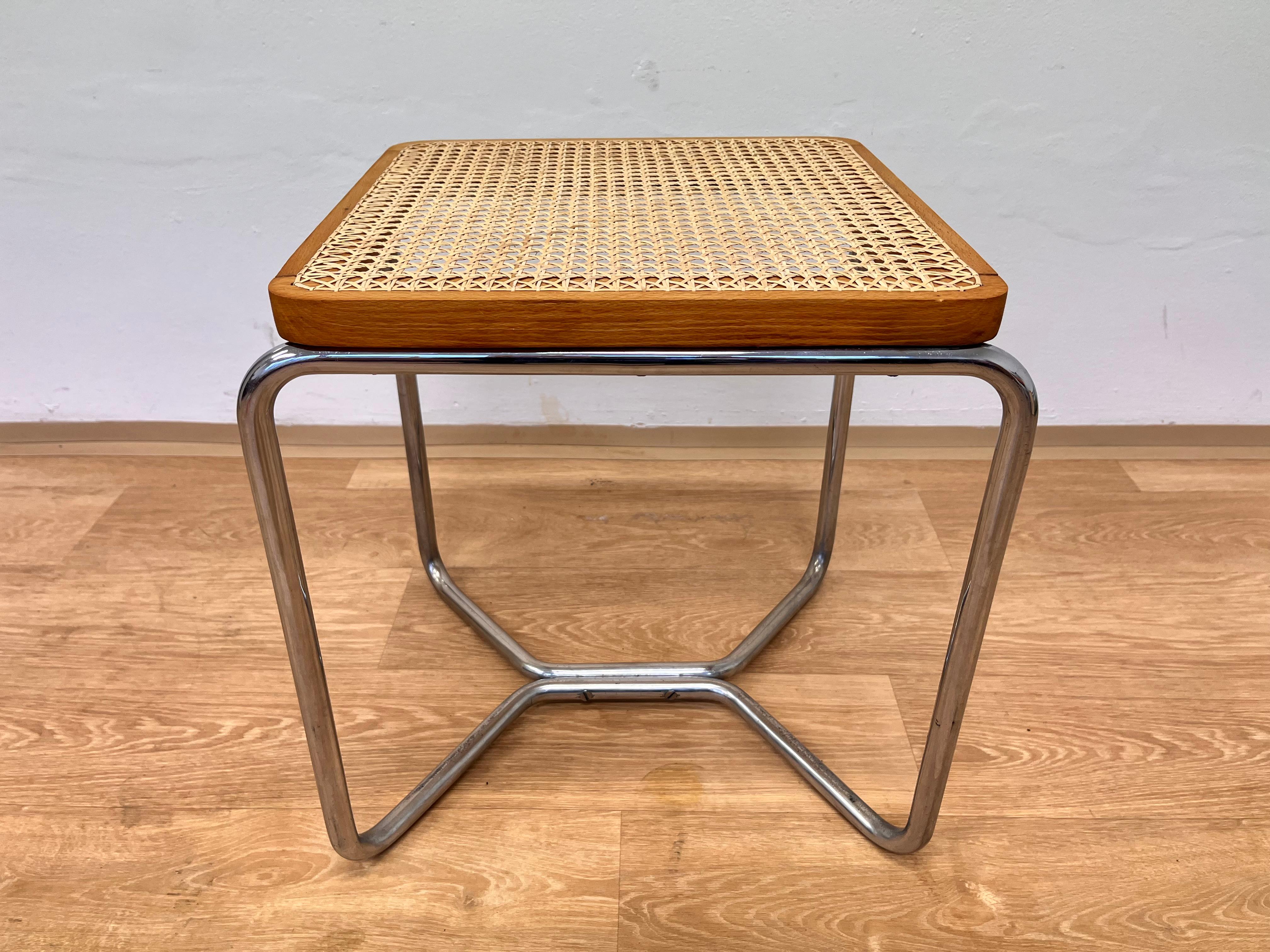 Chrome Bauhaus wicker Stool b 56 by Marcel Breuer, 1930s For Sale 1