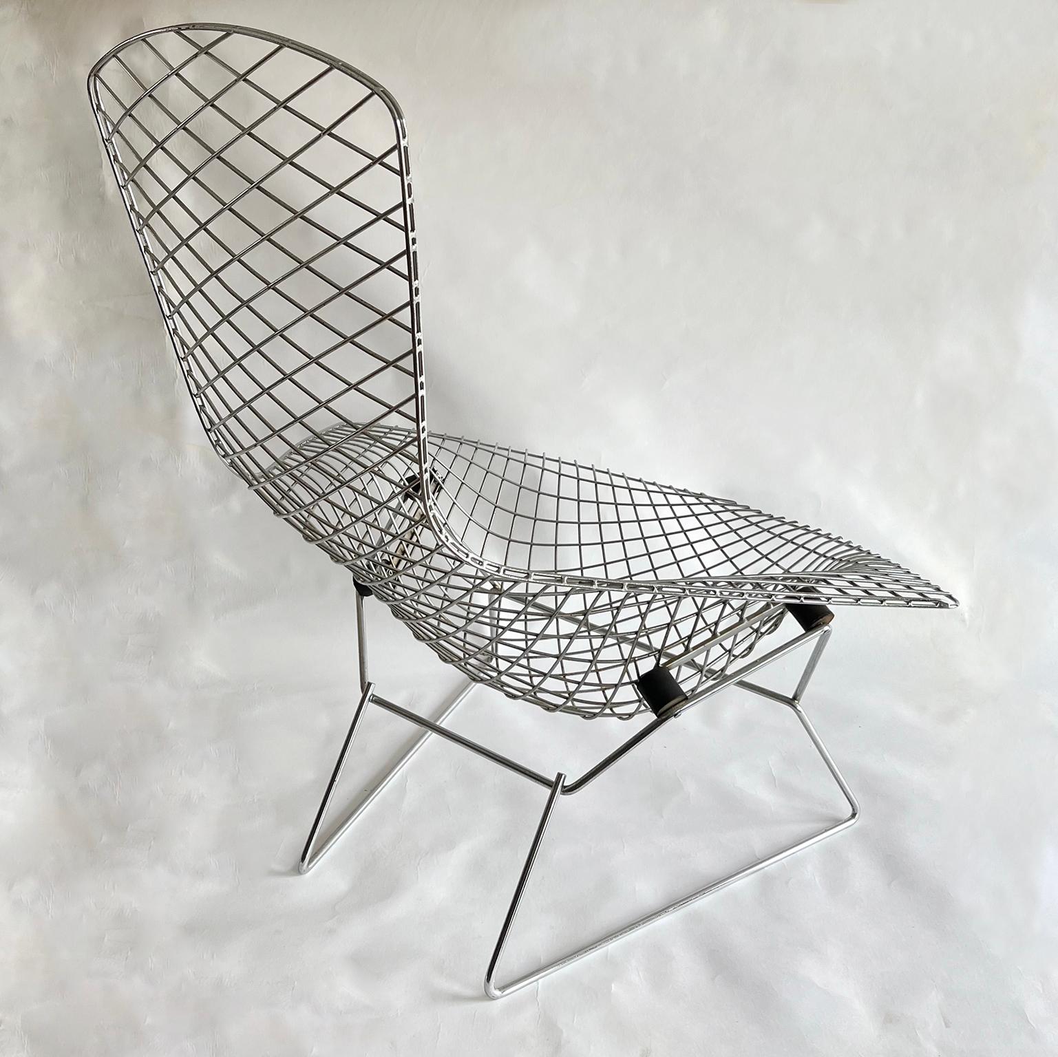 Chrome Bird Chair by Harry Bertoia for Knoll International, 1952 In Good Condition For Sale In Amsterdam IJMuiden, NL