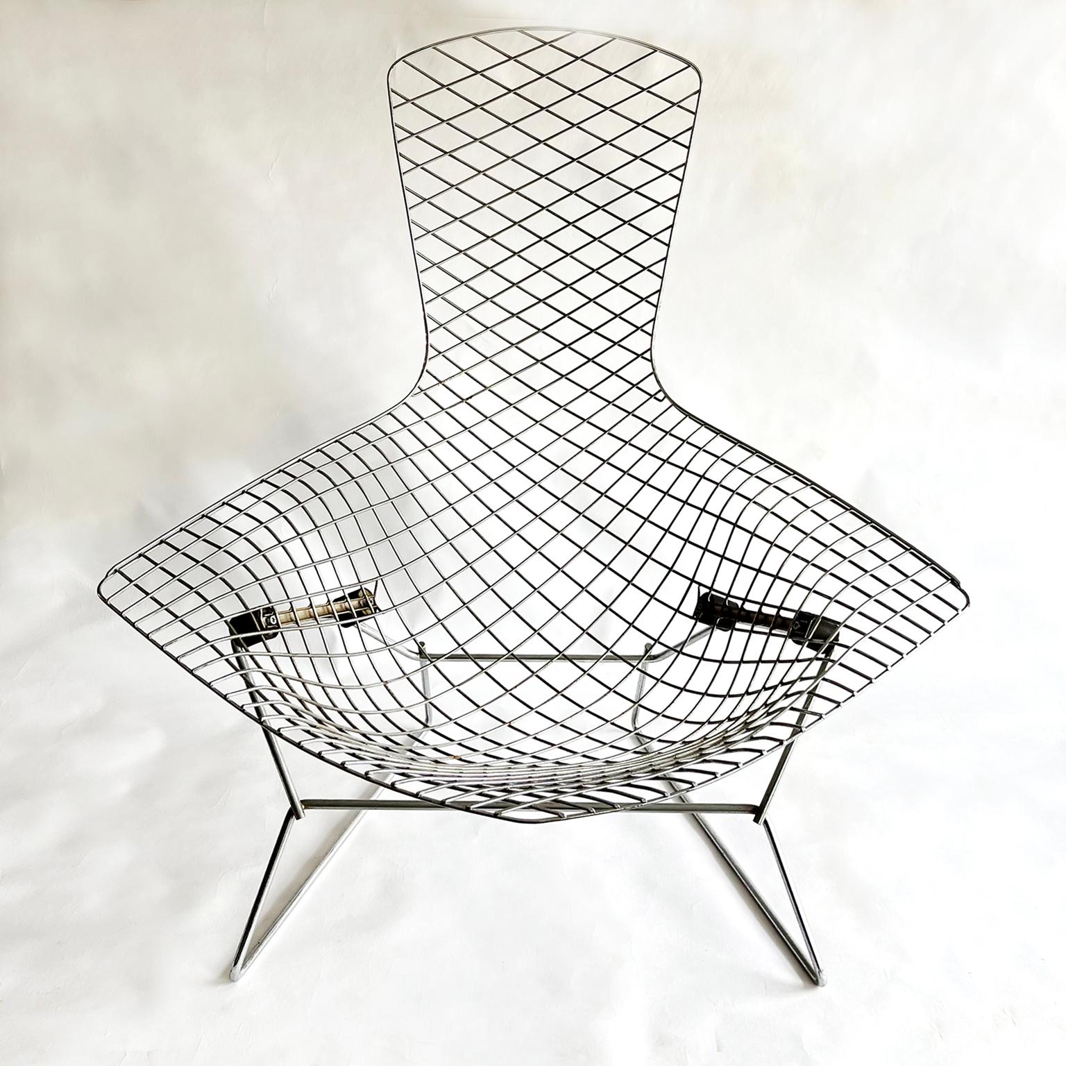 Mid-20th Century Chrome Bird Chair by Harry Bertoia for Knoll International, 1952 For Sale