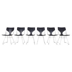 6 chaises de salle à manger en chrome et cuir noir des années 1970 attribuées à Gastone Rinaldi