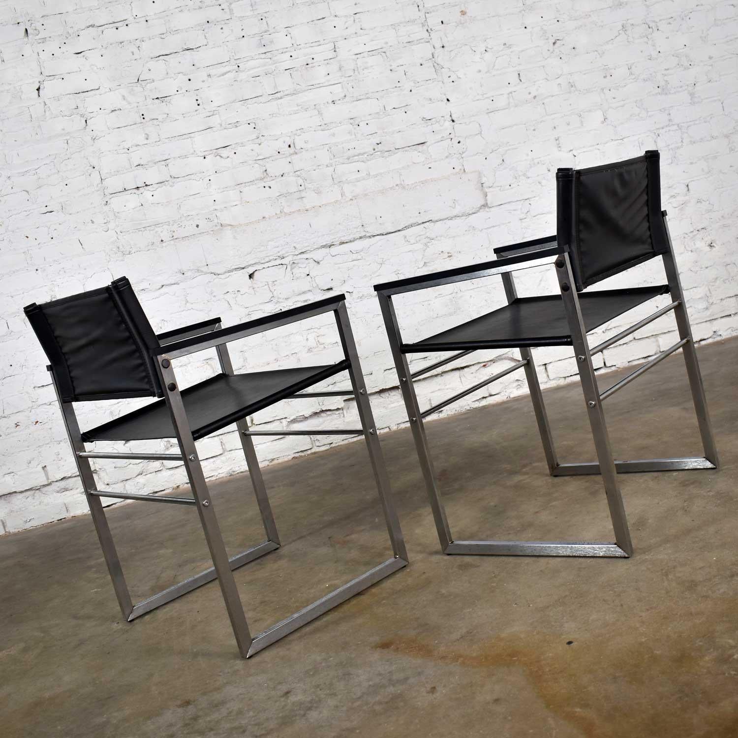 Chrome & Black Vinyl Faux Leather Sling Director’s Chairs Straight Legs, a Pair For Sale 2