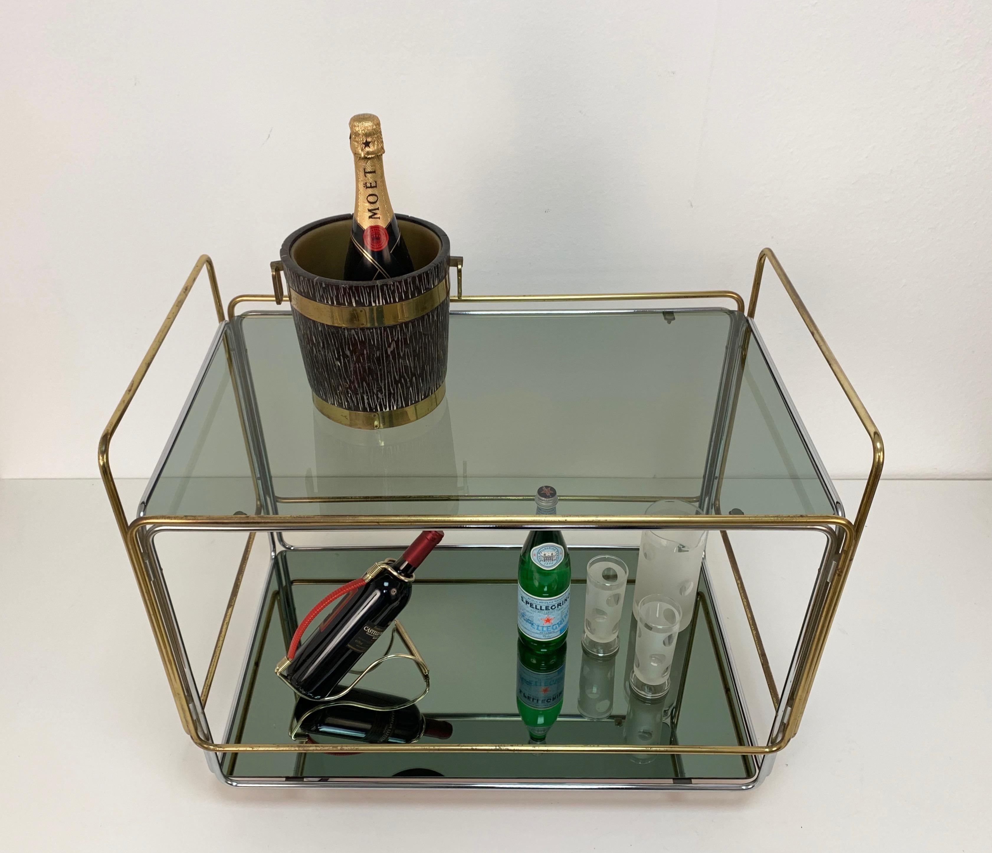 Chrome, Brass, Smoked Glass and Mirror Bar Cart/Serving Table, Italy, 1970s For Sale 11