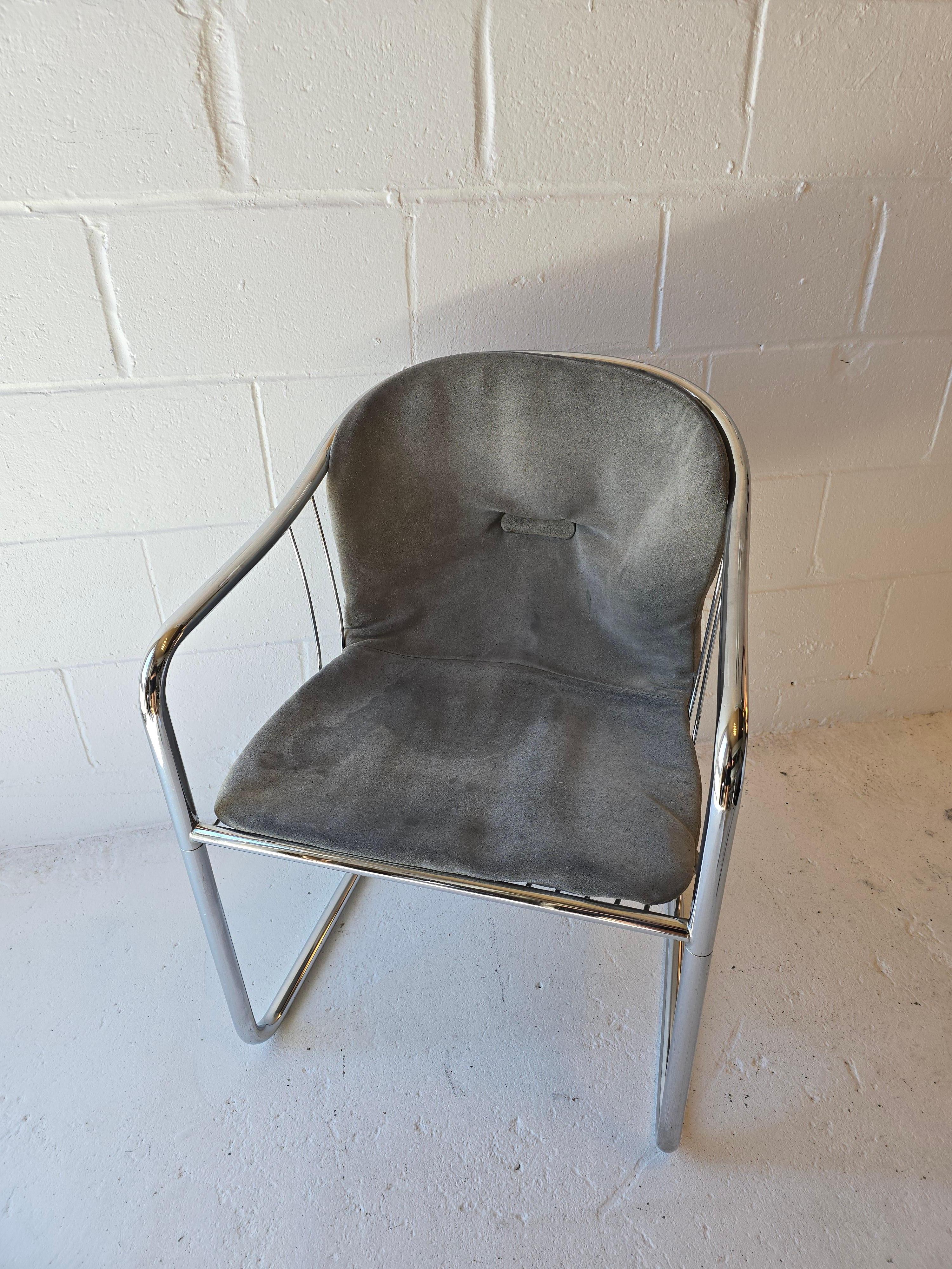 Chrome Cantilever Chairs 1970s Gastone Rinaldi In Good Condition For Sale In Toronto, ON