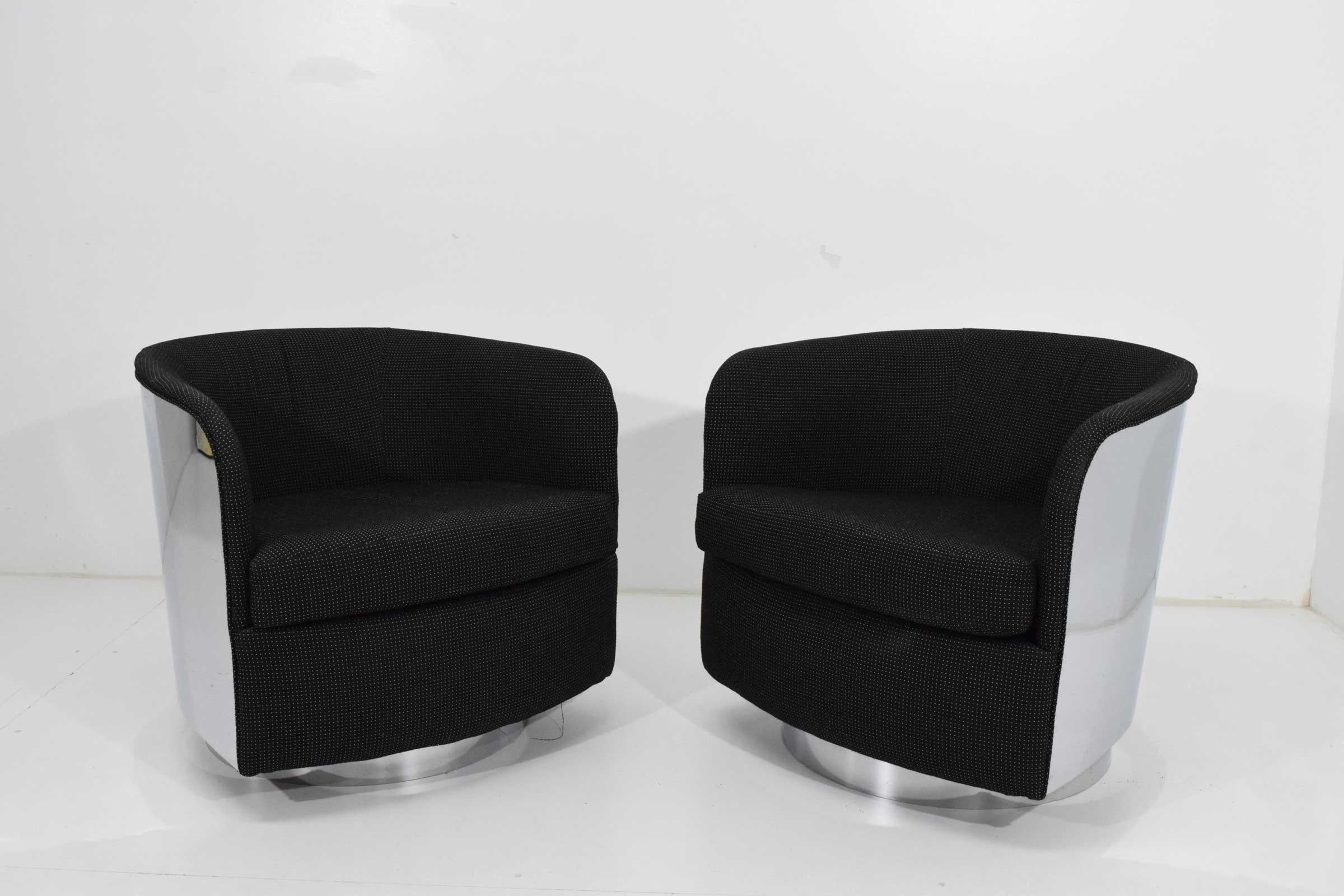 Chrome Case Swivel Chairs by Milo Baughman in Black Upholstery In Good Condition In Dallas, TX