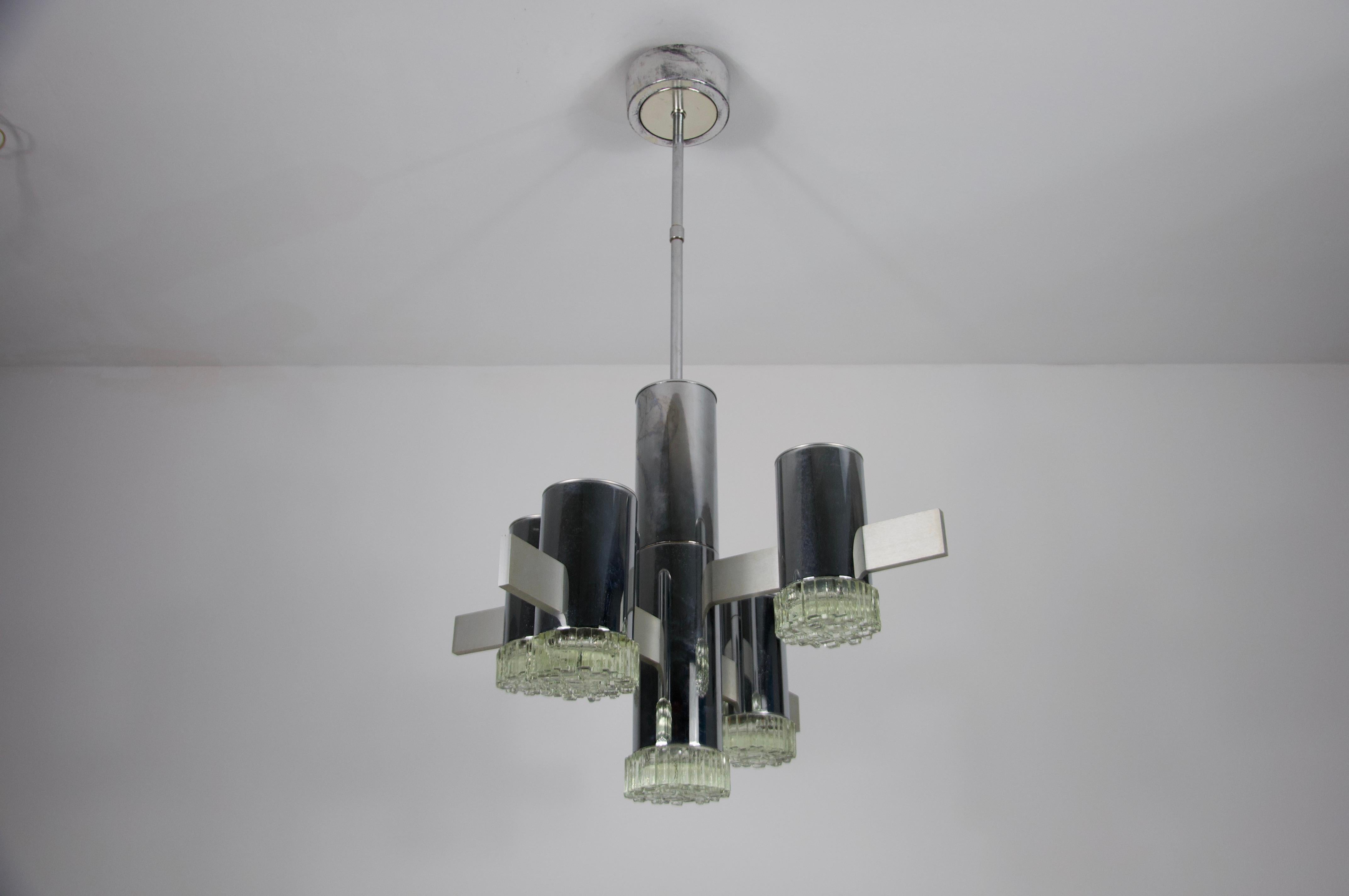 Italiano Lampadario cromato di Gaetano Sciolari, Italia, anni '60 in vendita