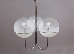 Lustre chromé avec boules de verre opalin Mazzega Murano 1960