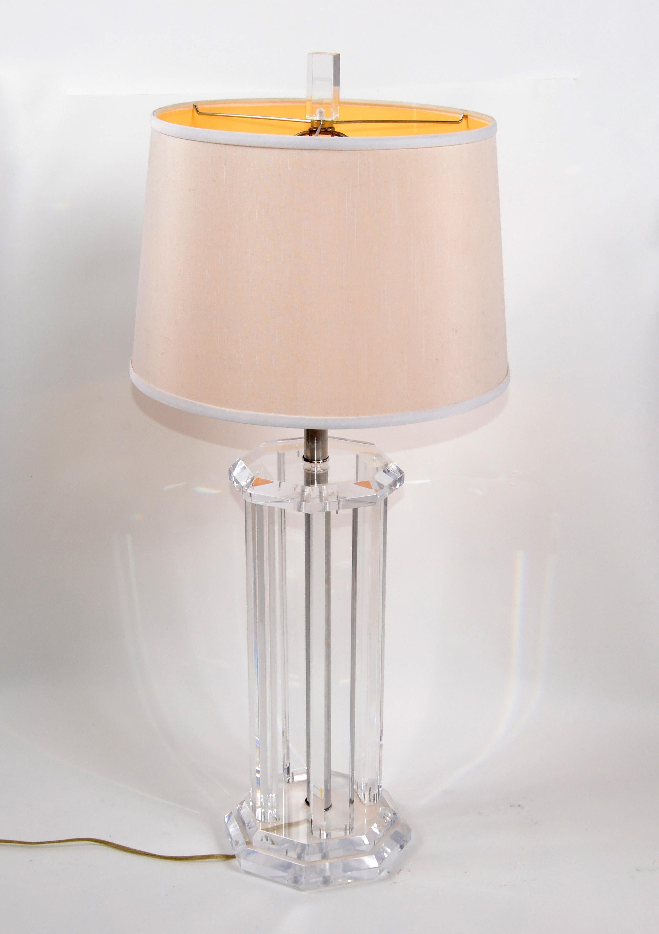 20th Century Chrome and Clear Lucite Mid-Century Modern Octagonal Table Lamp, 1970s For Sale