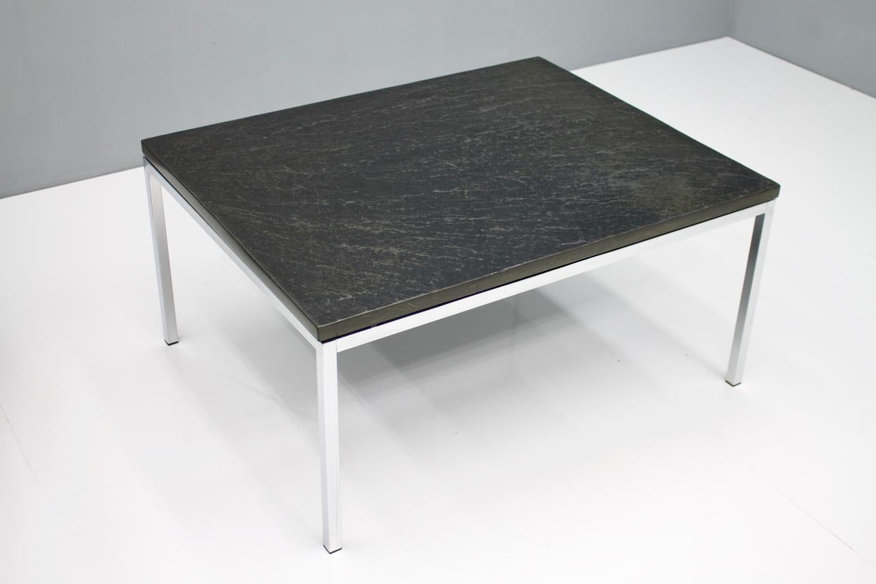 Chrome Coffee Table with a Slate Top, 1960s In Good Condition For Sale In Frankfurt / Dreieich, DE