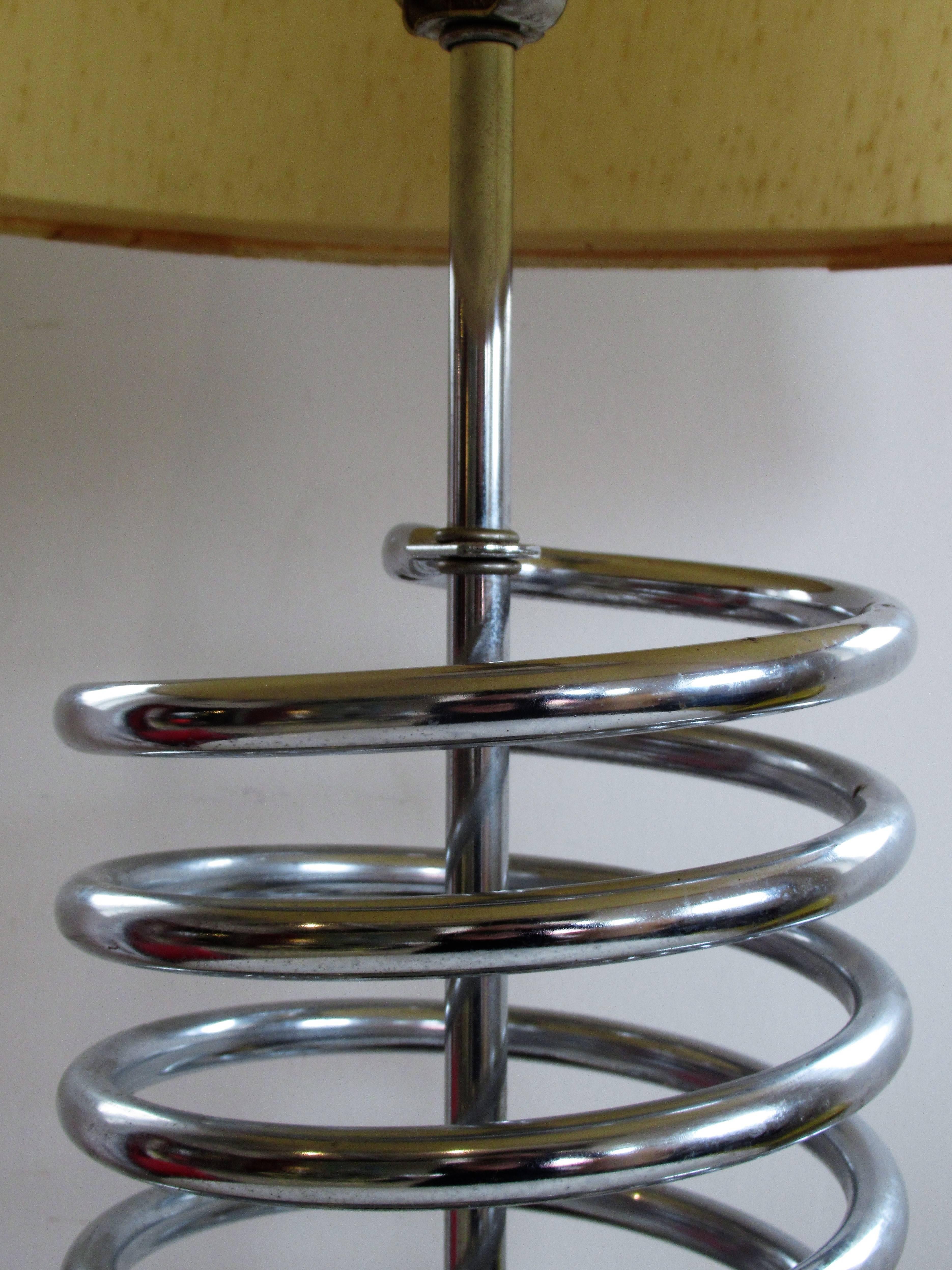 Chrome Coil Sculpture Table Lamp by Laurel In Good Condition In Rochester, NY